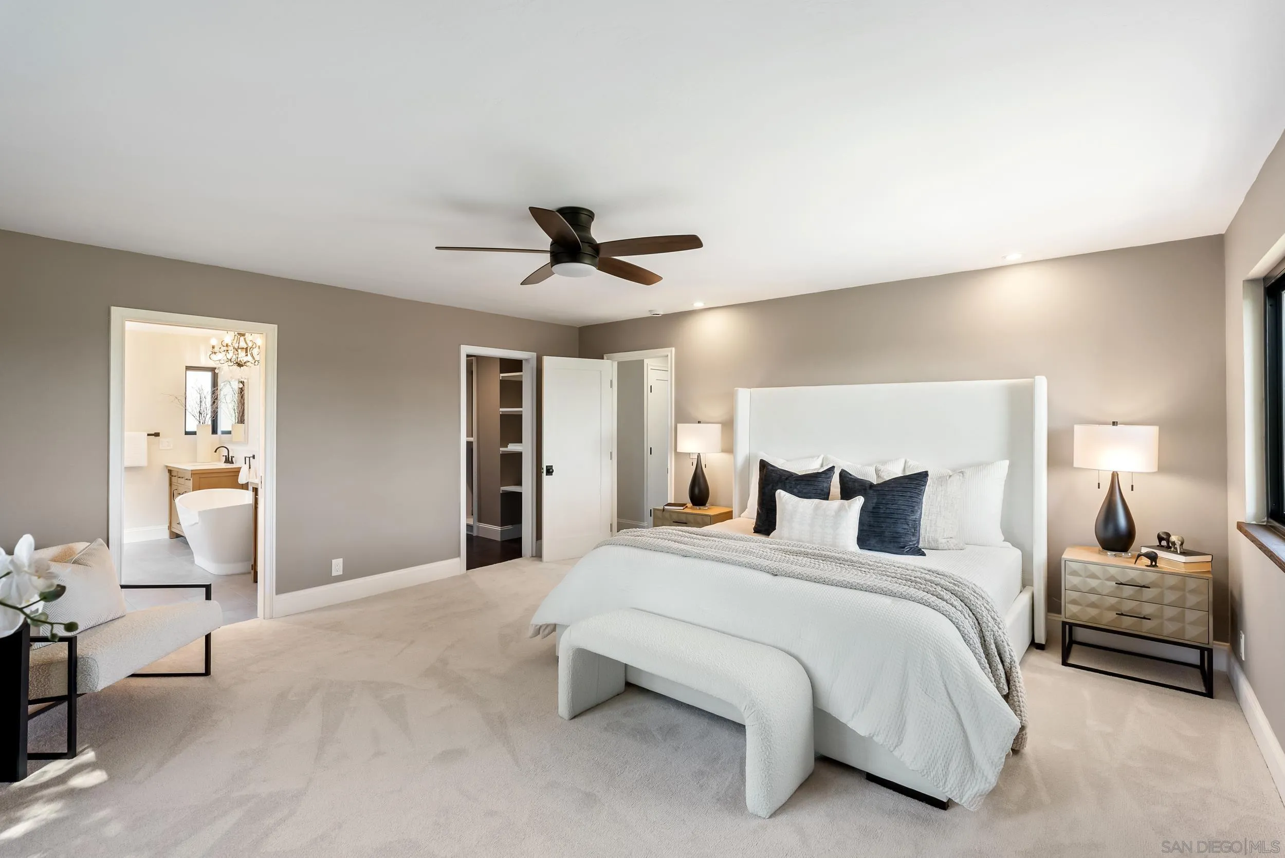 https://cdn.realtyfeed.com/cdn/127/260005362/f8ba1d5ae637fe8c45b342bce635d6a8.webp