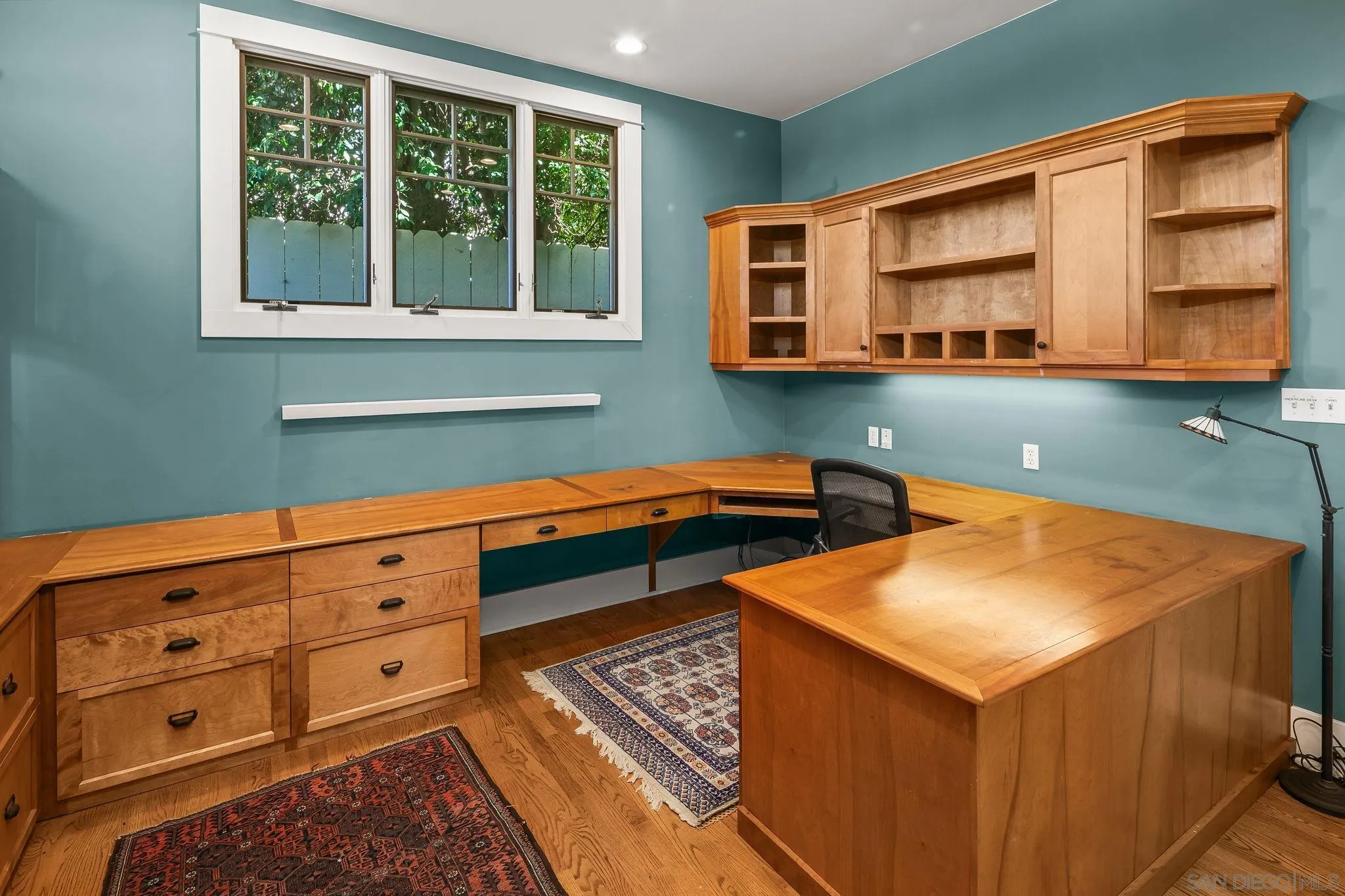 https://cdn.realtyfeed.com/cdn/127/260005365/537e9855684fc76f6516f28cb3731a4c.webp