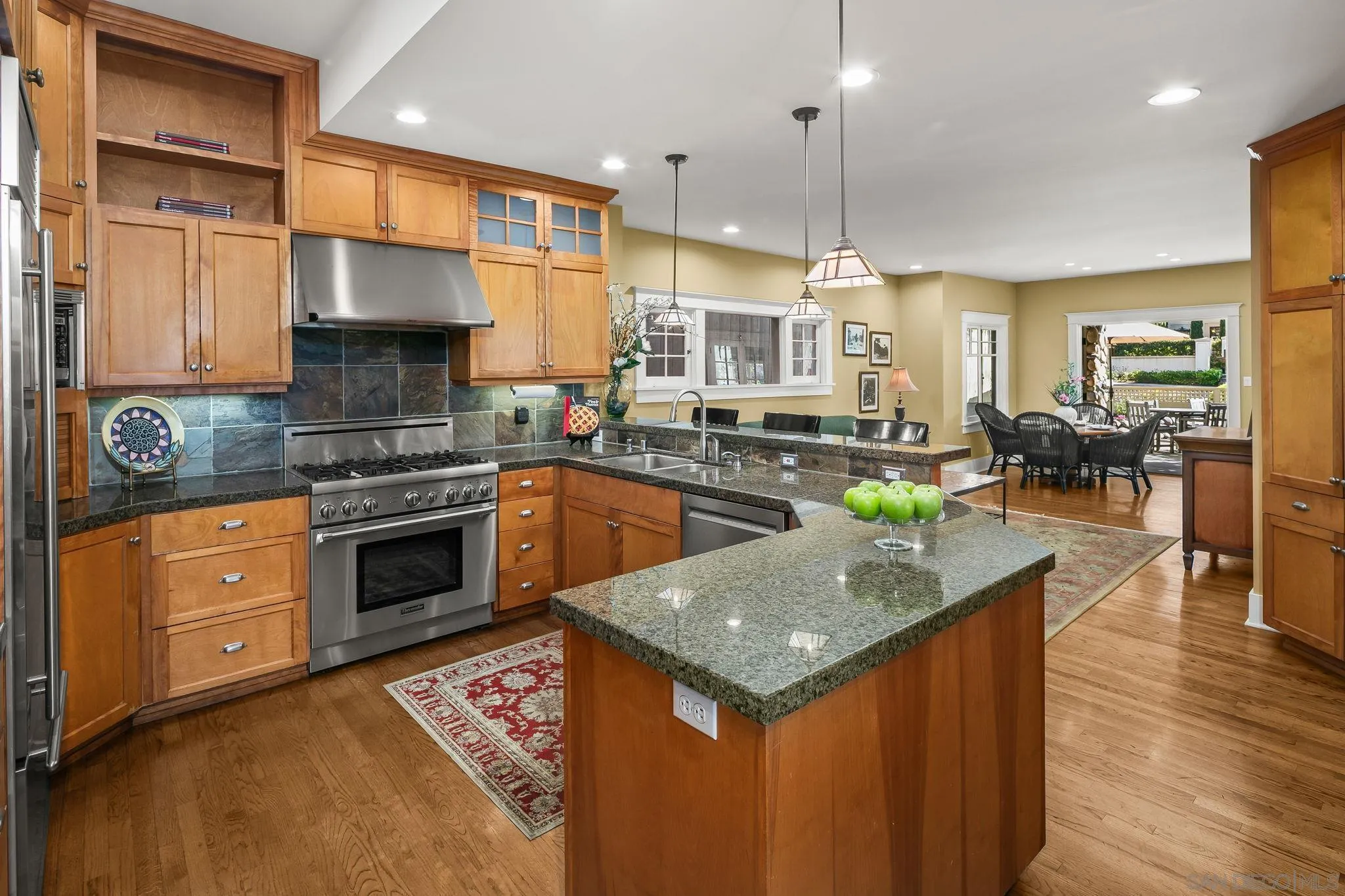 https://cdn.realtyfeed.com/cdn/127/260005365/b53eb5e6927738138b5fac14bc8d1f31.webp