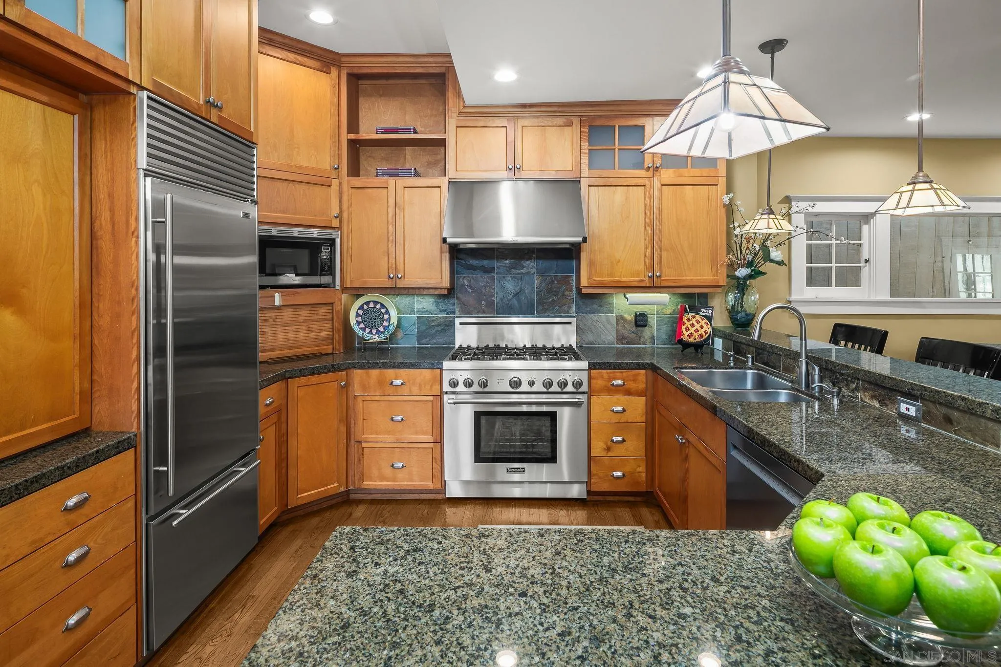 https://cdn.realtyfeed.com/cdn/127/260005365/eb294927fe1d57064a1343725b74a61b.webp