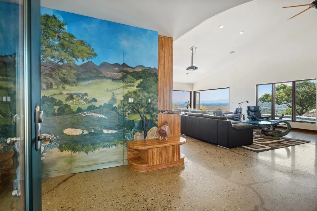 https://cdn.realtyfeed.com/cdn/127/260005368/10e6dd5079820c1cda5ea2c54a878079.webp