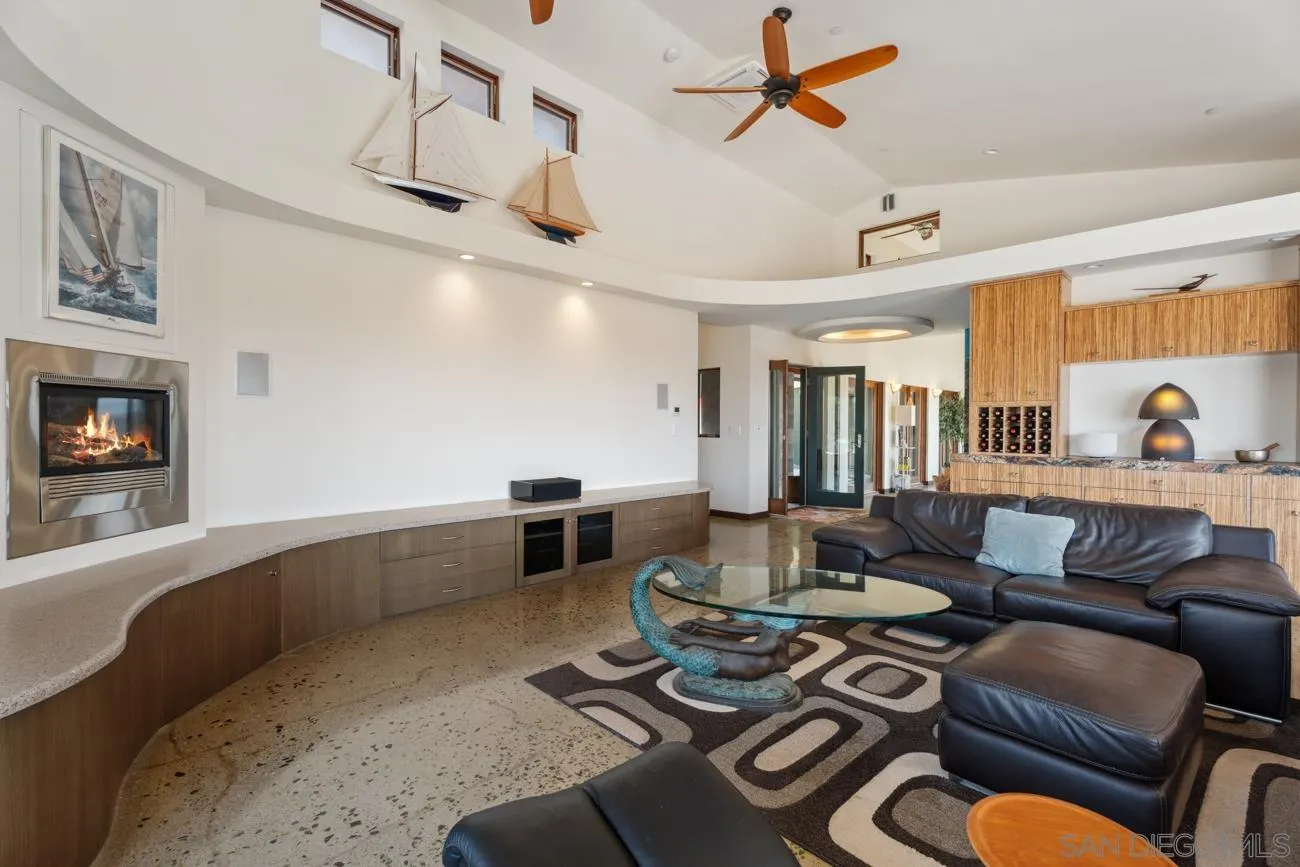 https://cdn.realtyfeed.com/cdn/127/260005368/431bf0e69c37bf0d21ad10eac4e12911.webp