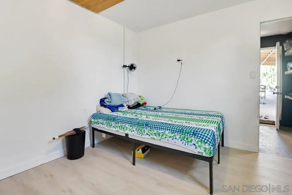 https://cdn.realtyfeed.com/cdn/127/260005370/d952307a6c7c8ba569544daf0f8b4231.webp