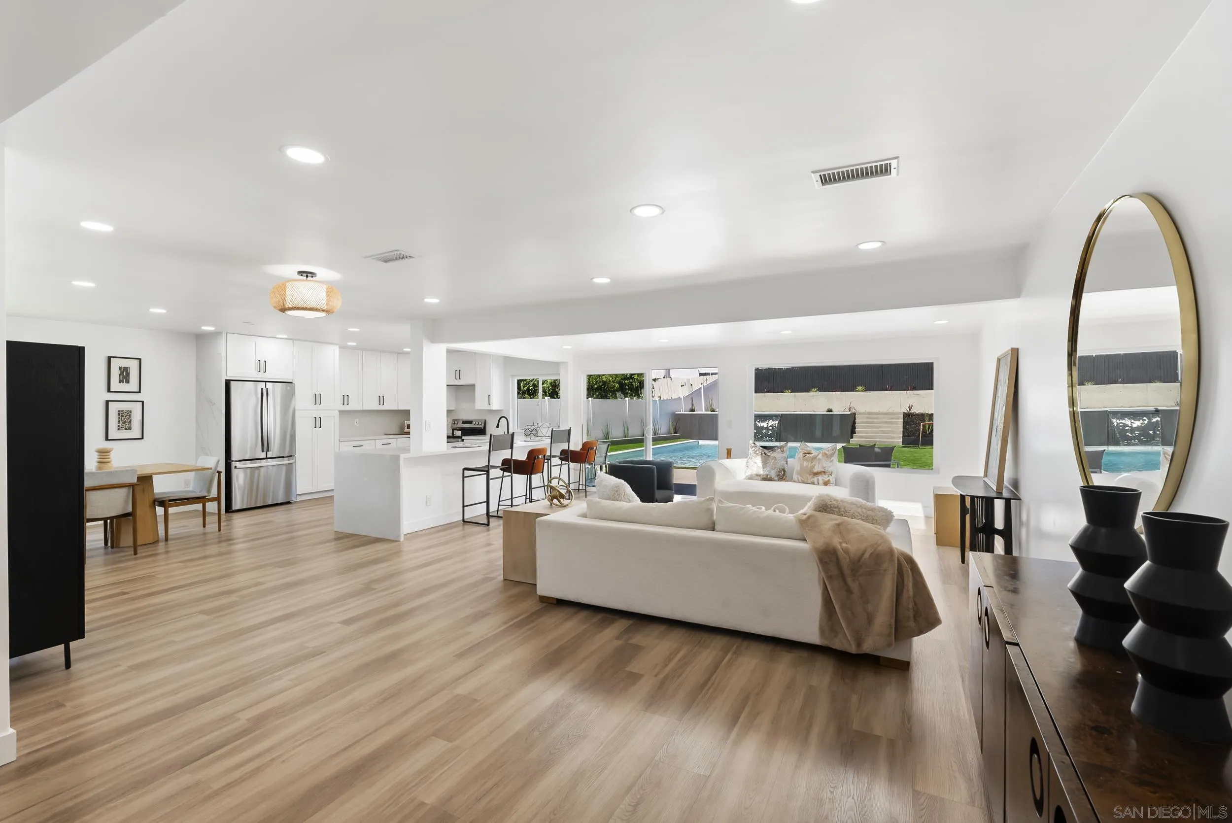1110 Sea Village Dr, Cardiff, CA, 92007