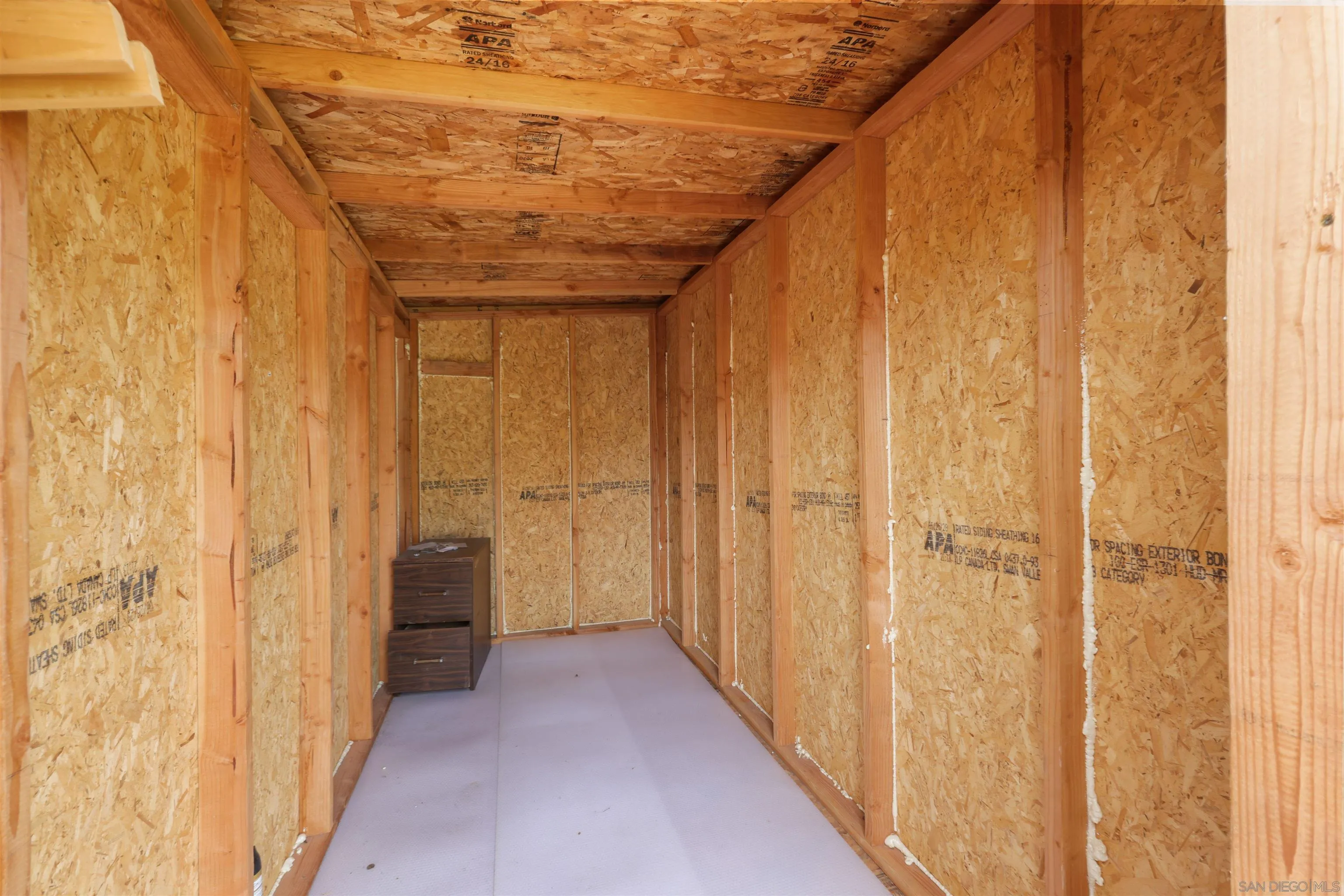 https://cdn.realtyfeed.com/cdn/127/260005375/6e06bf085e900afbc46c71b3d888875f.webp