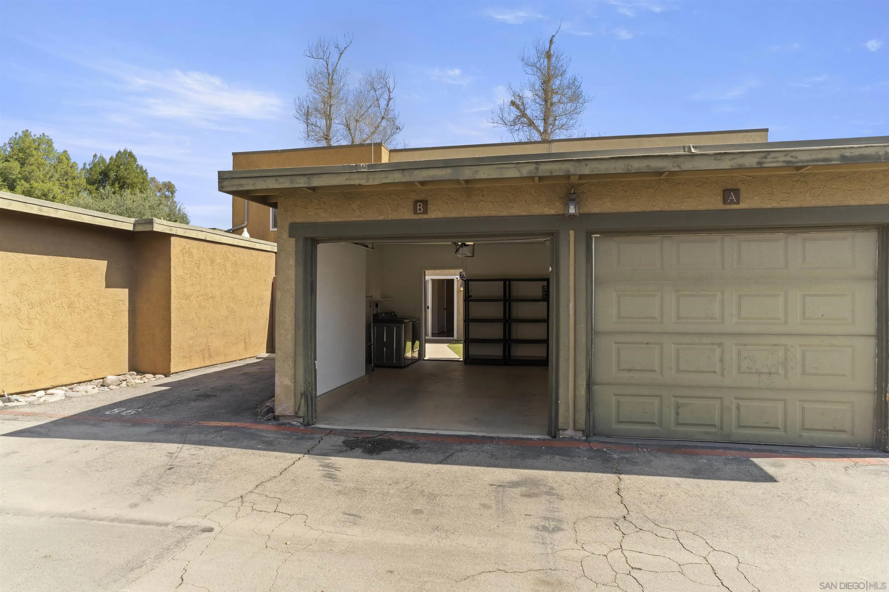 https://cdn.realtyfeed.com/cdn/127/260005376/15e1aa725166e3e1edb4b84fe7c34eec.webp