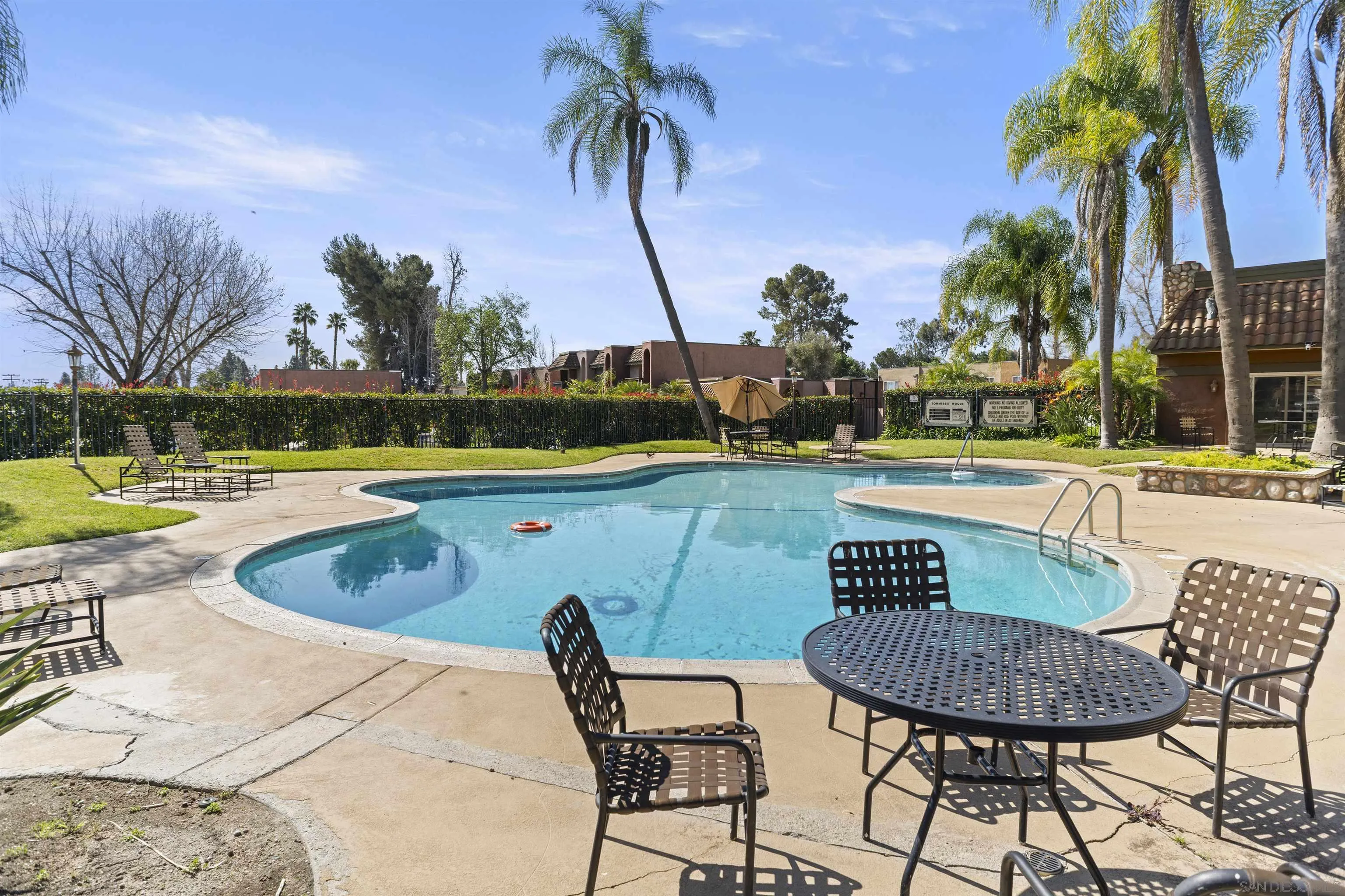 https://cdn.realtyfeed.com/cdn/127/260005376/56a23cc1743d229aa294fe2699ebe92d.webp
