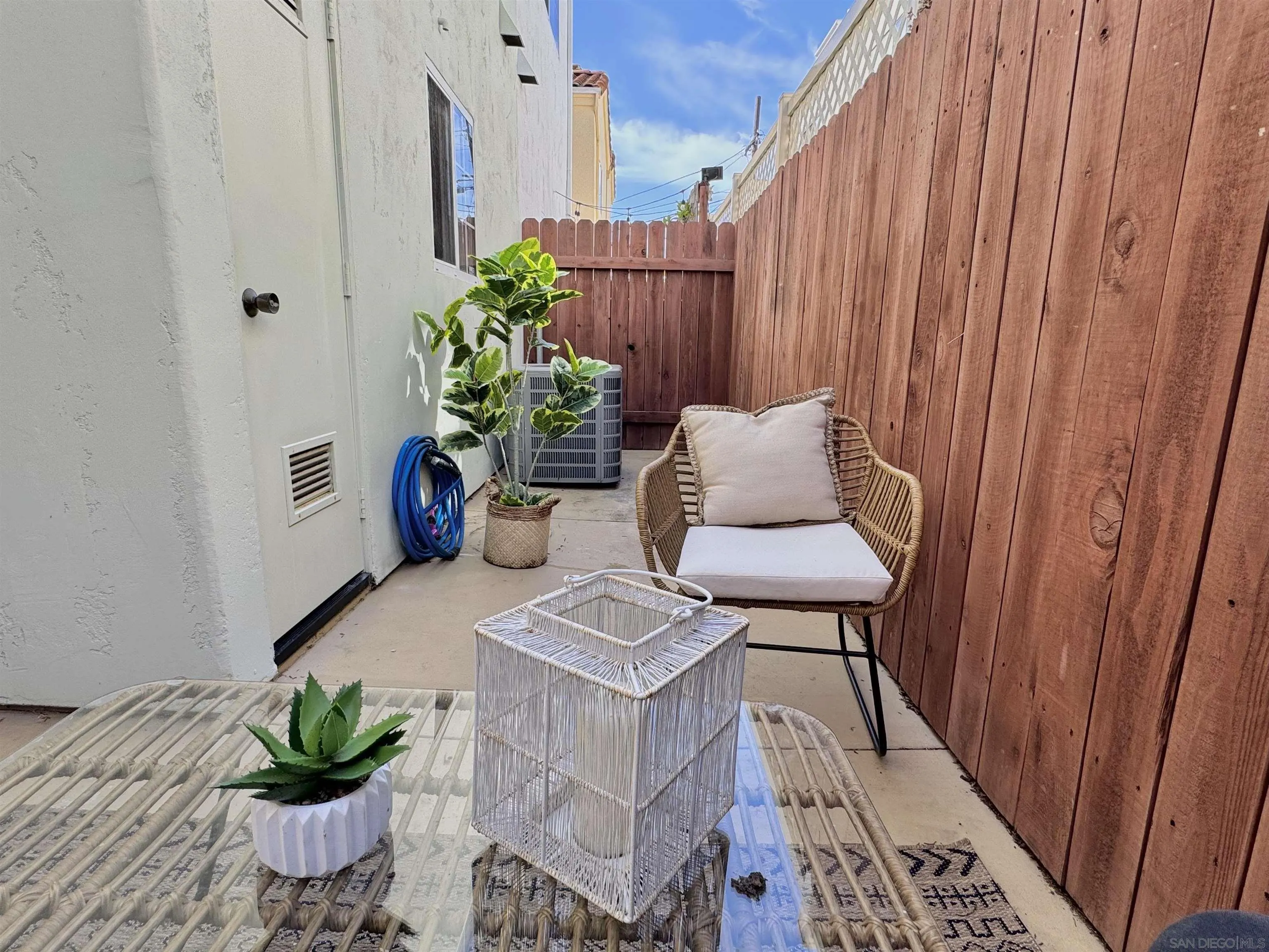 https://cdn.realtyfeed.com/cdn/127/260005380/c1c62b6eea4a556e74432e2286bad3c4.webp