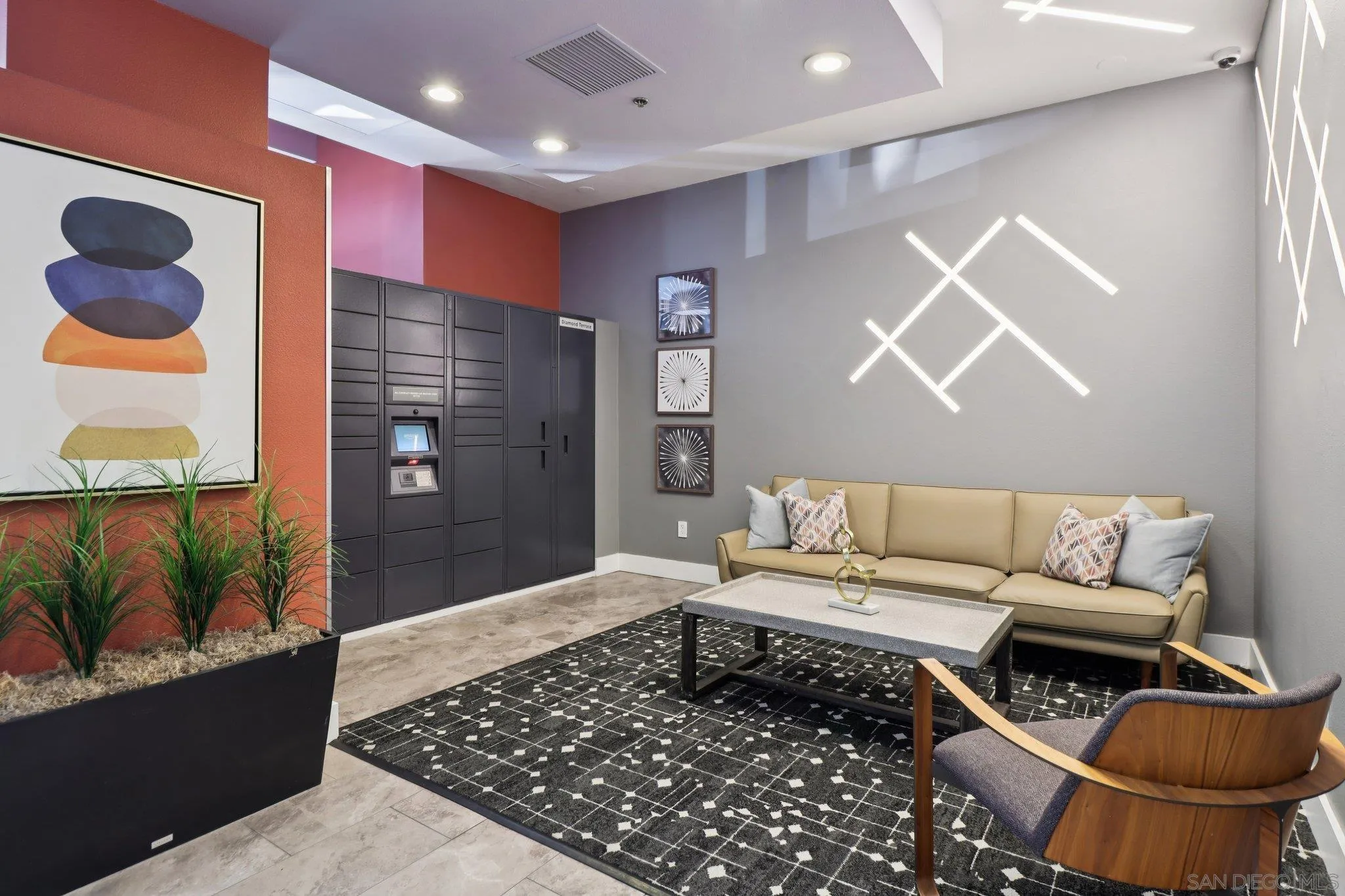 https://cdn.realtyfeed.com/cdn/127/260005381/0575422701898d9d440eda29f87bdab6.webp