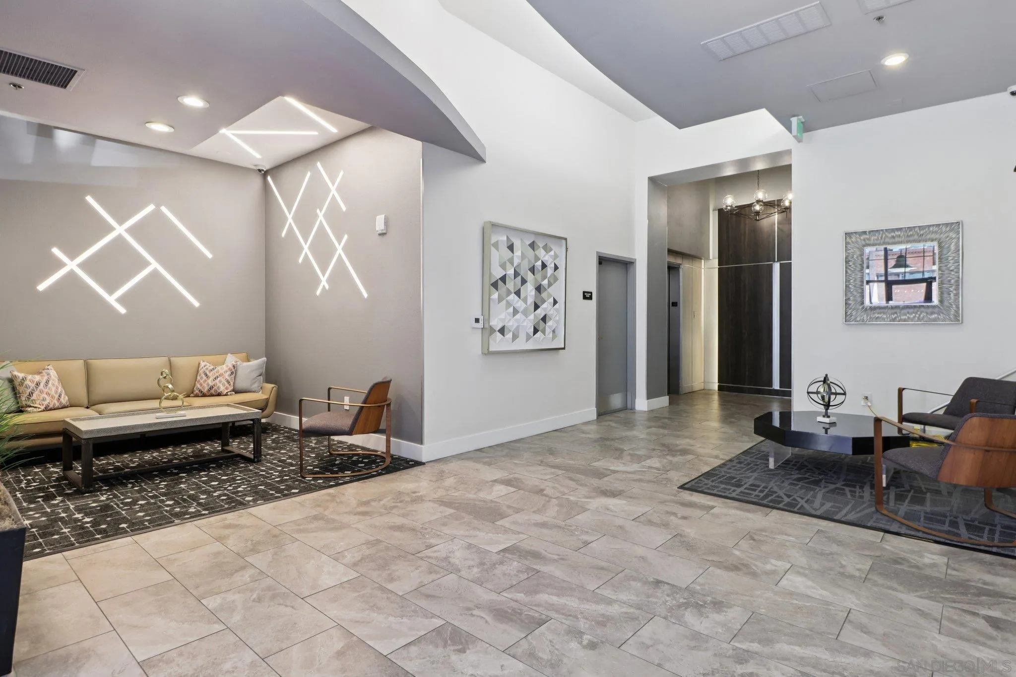 https://cdn.realtyfeed.com/cdn/127/260005381/3b985055eb12709da20e2b330a82f9b7.webp