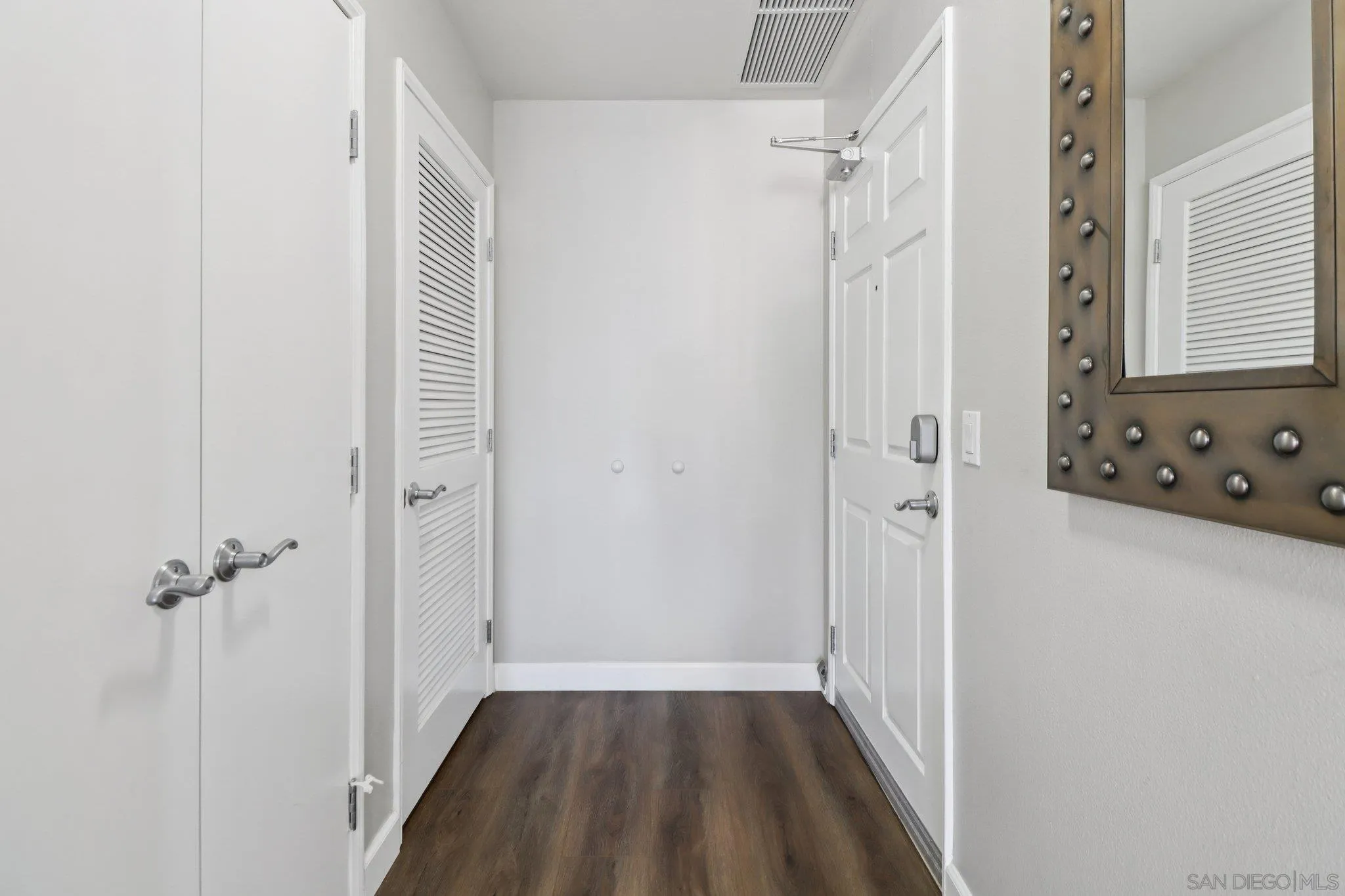 https://cdn.realtyfeed.com/cdn/127/260005381/451ef9939bb1814eebc948911ec31de3.webp