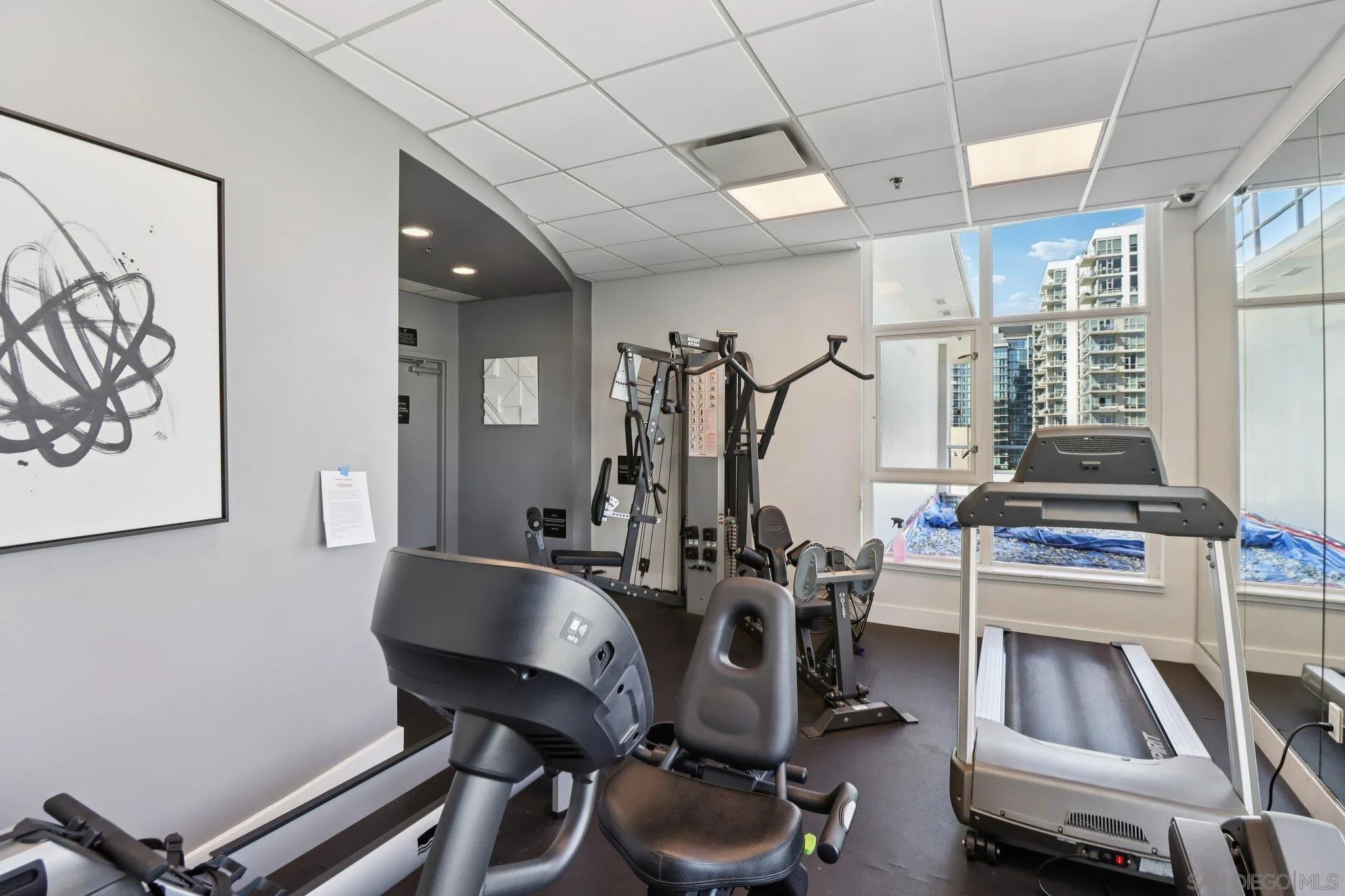 https://cdn.realtyfeed.com/cdn/127/260005381/98c7906a9bcff5658ce603d065352ce5.webp