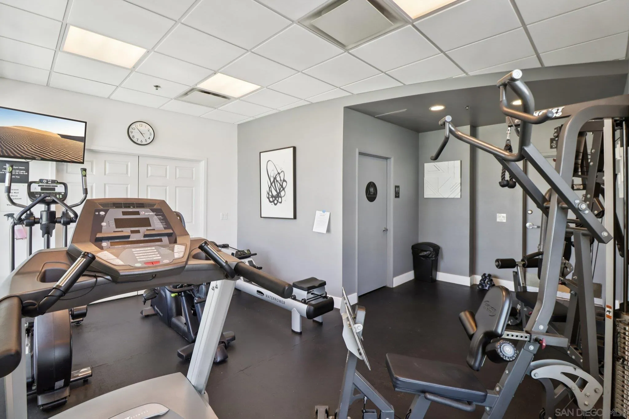 https://cdn.realtyfeed.com/cdn/127/260005381/9def1bcddf2104e140b6efb5ed54344b.webp