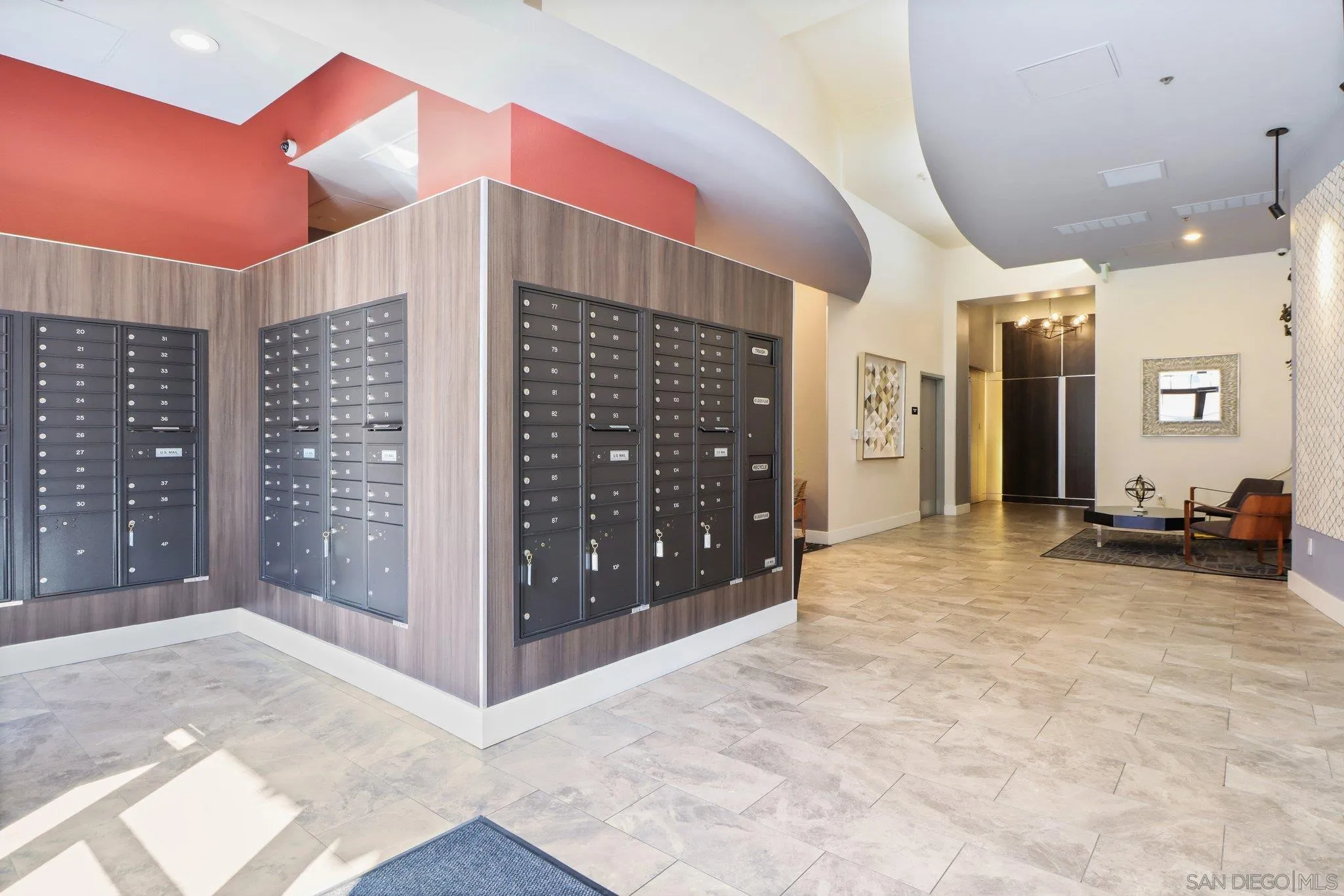 https://cdn.realtyfeed.com/cdn/127/260005381/b50535c2ce5c249bece17f8580de23b8.webp