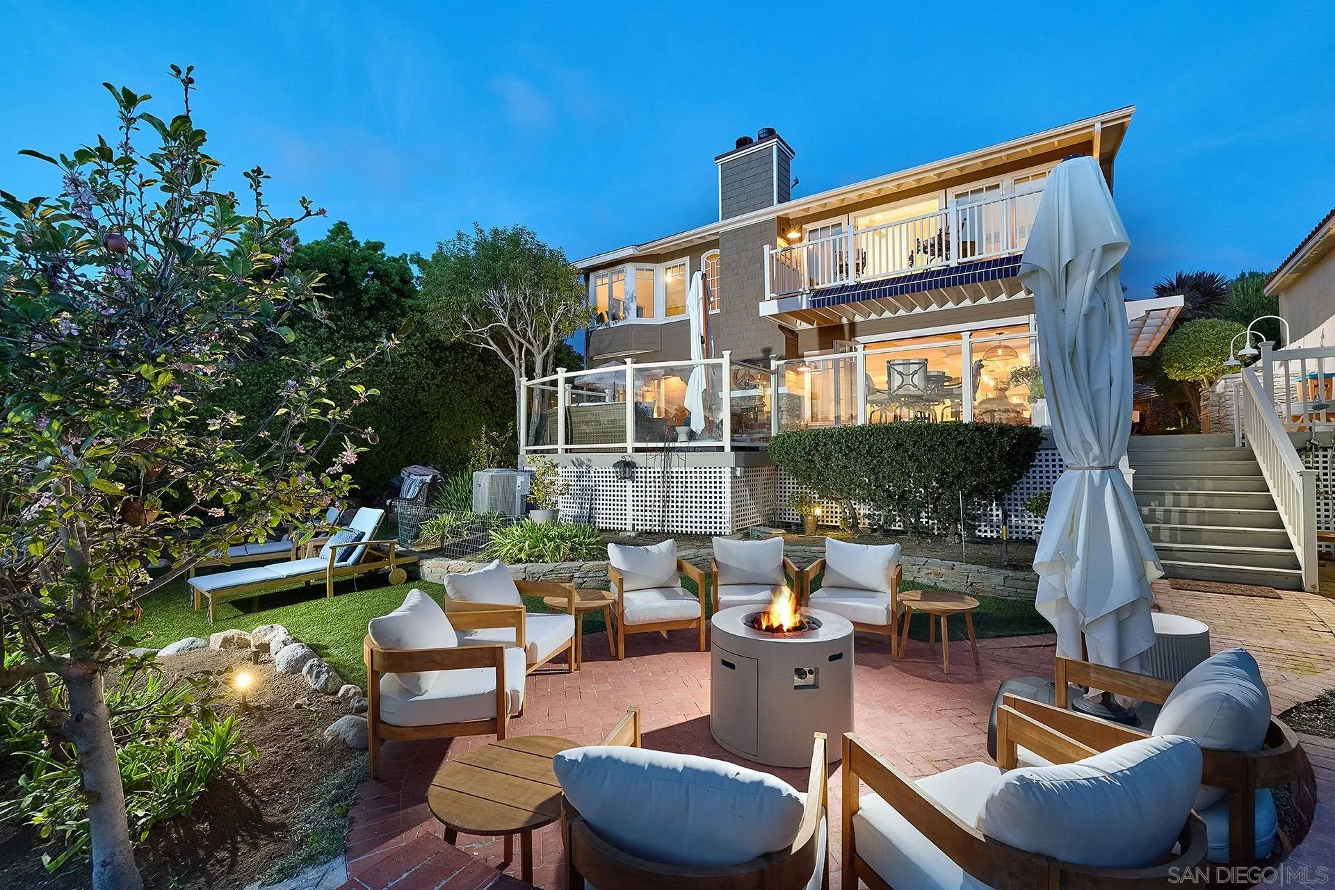https://cdn.realtyfeed.com/cdn/127/260005382/77888354375b66d29102f181df482076.webp