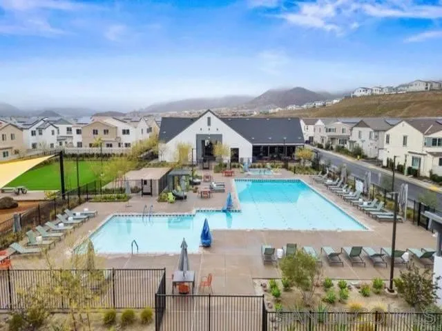 https://cdn.realtyfeed.com/cdn/127/260005385/acc286372b29e951a4e81c578f20f841.webp
