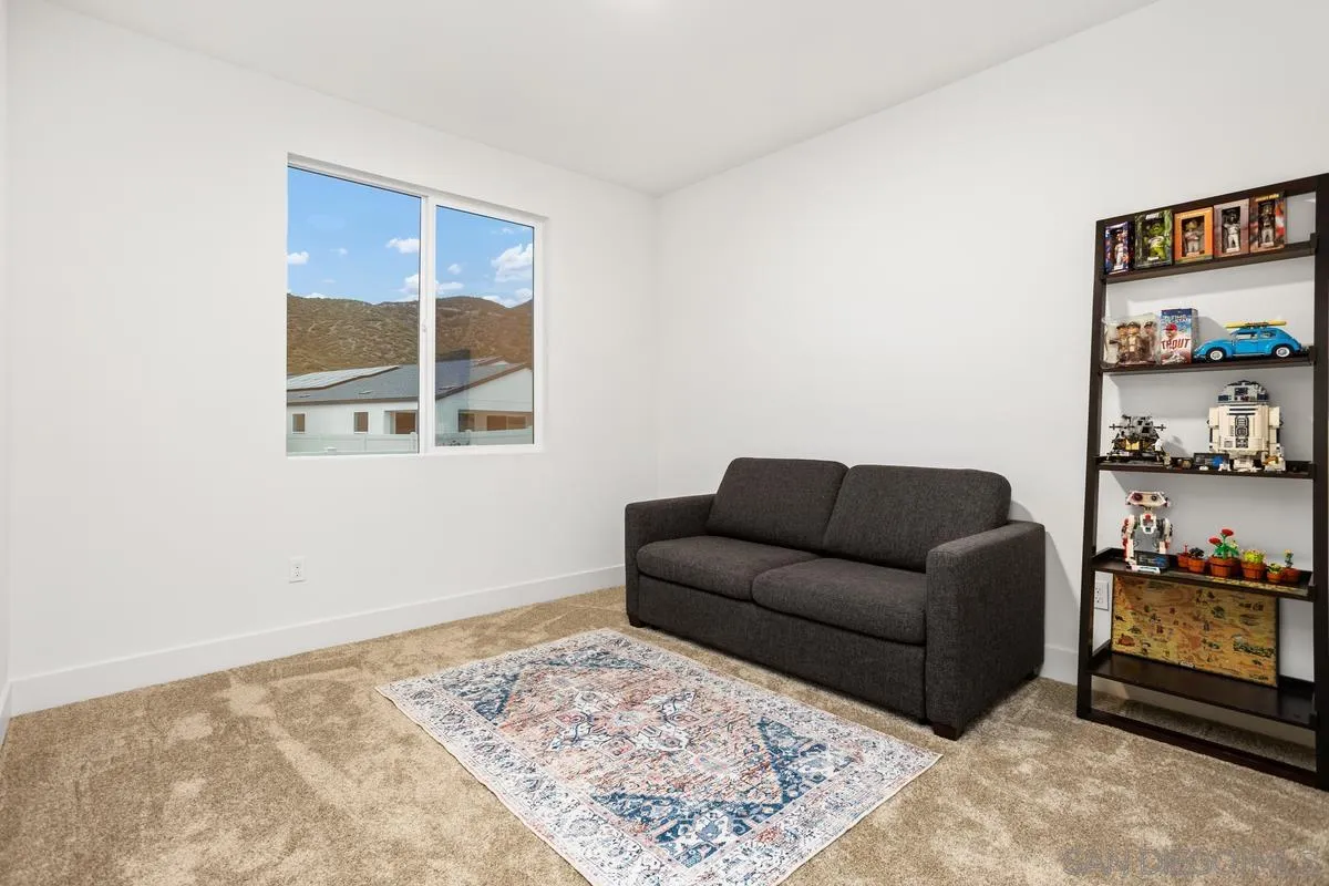 https://cdn.realtyfeed.com/cdn/127/260005385/b3c1b138fbec5751786a449a1a16006e.webp