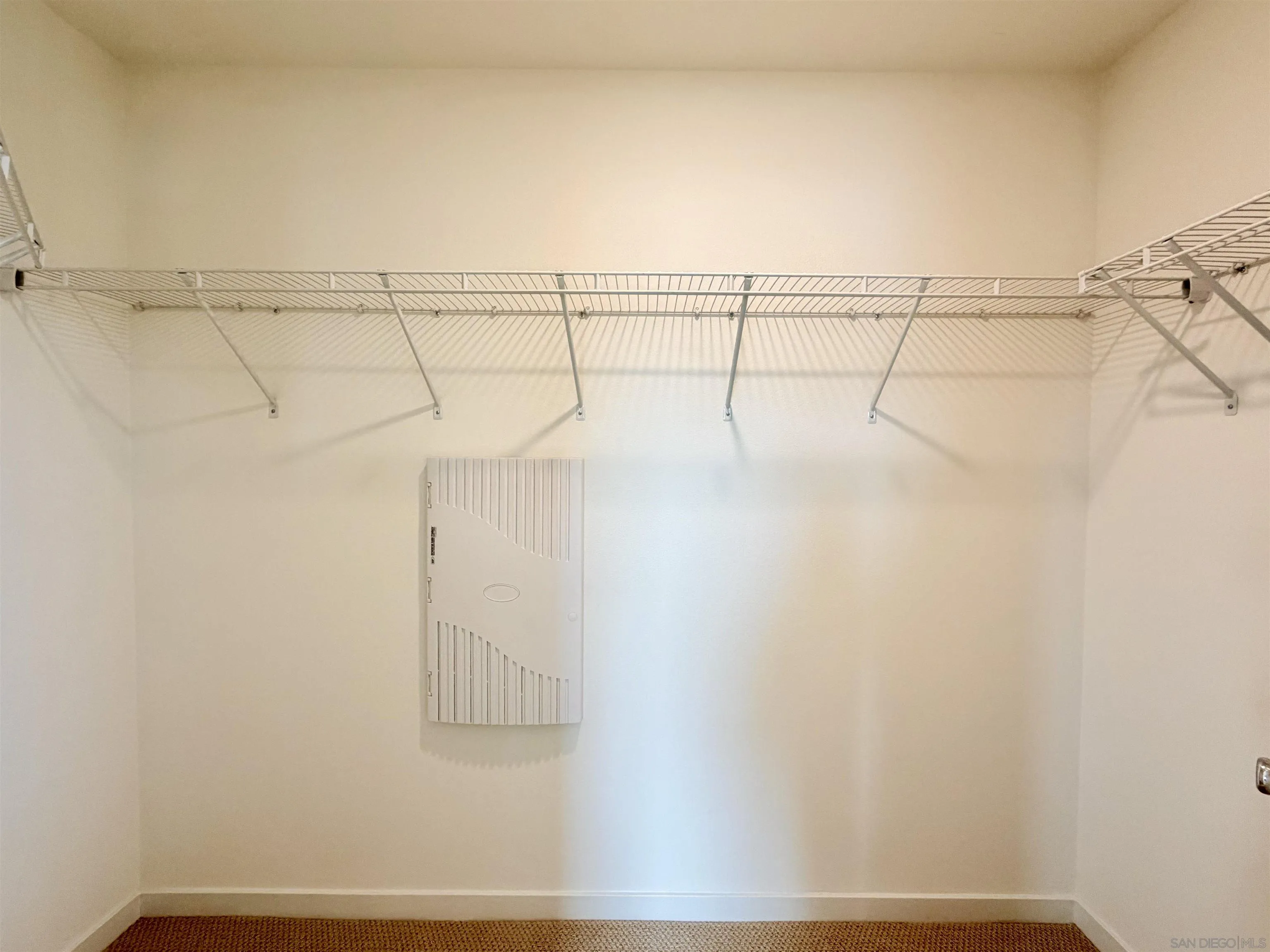 Photo #30: 260005387 Listing: Photo #30