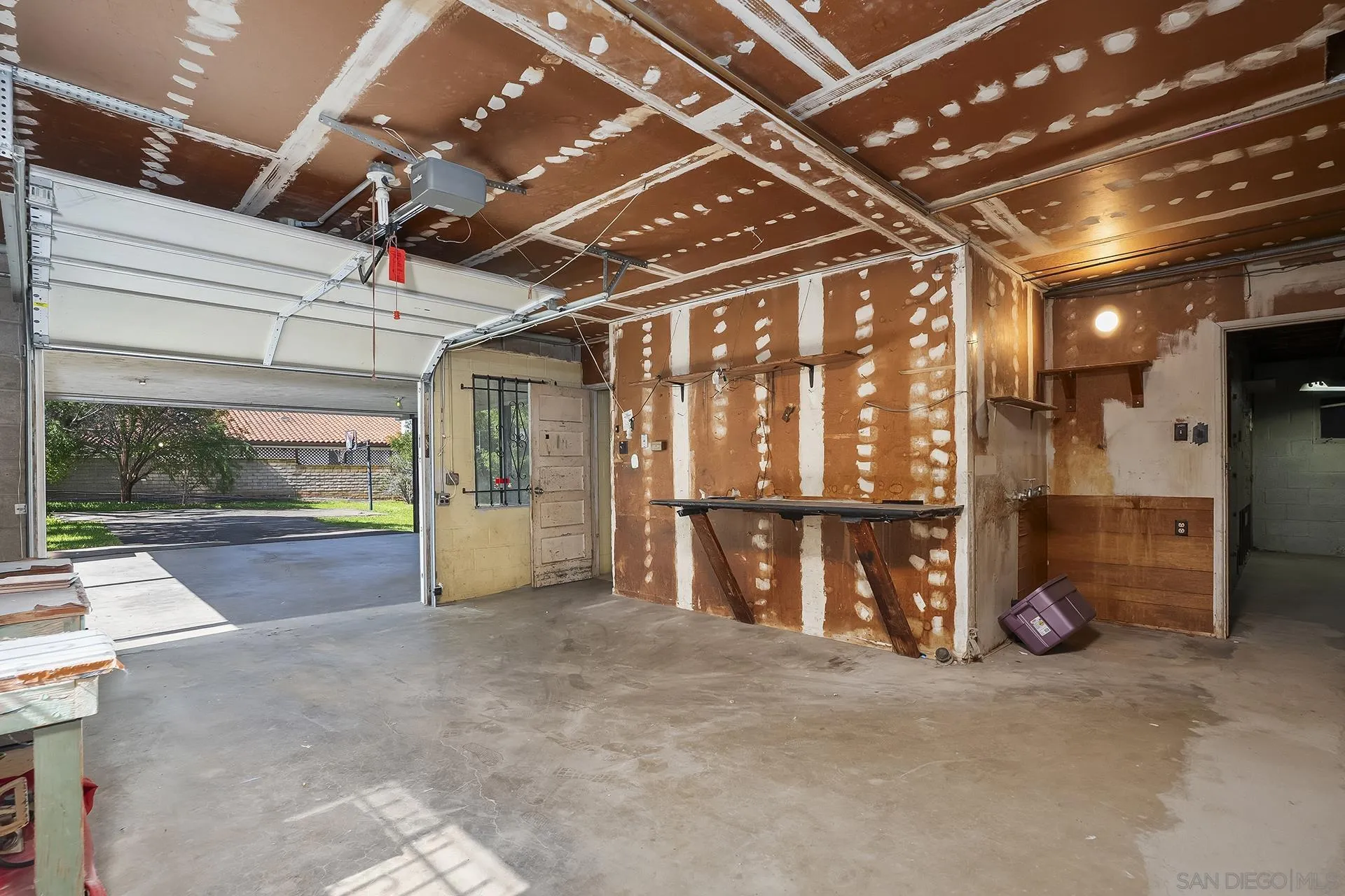 https://cdn.realtyfeed.com/cdn/127/260005391/1365019a24ad51a309f1e06e3523c5f2.webp