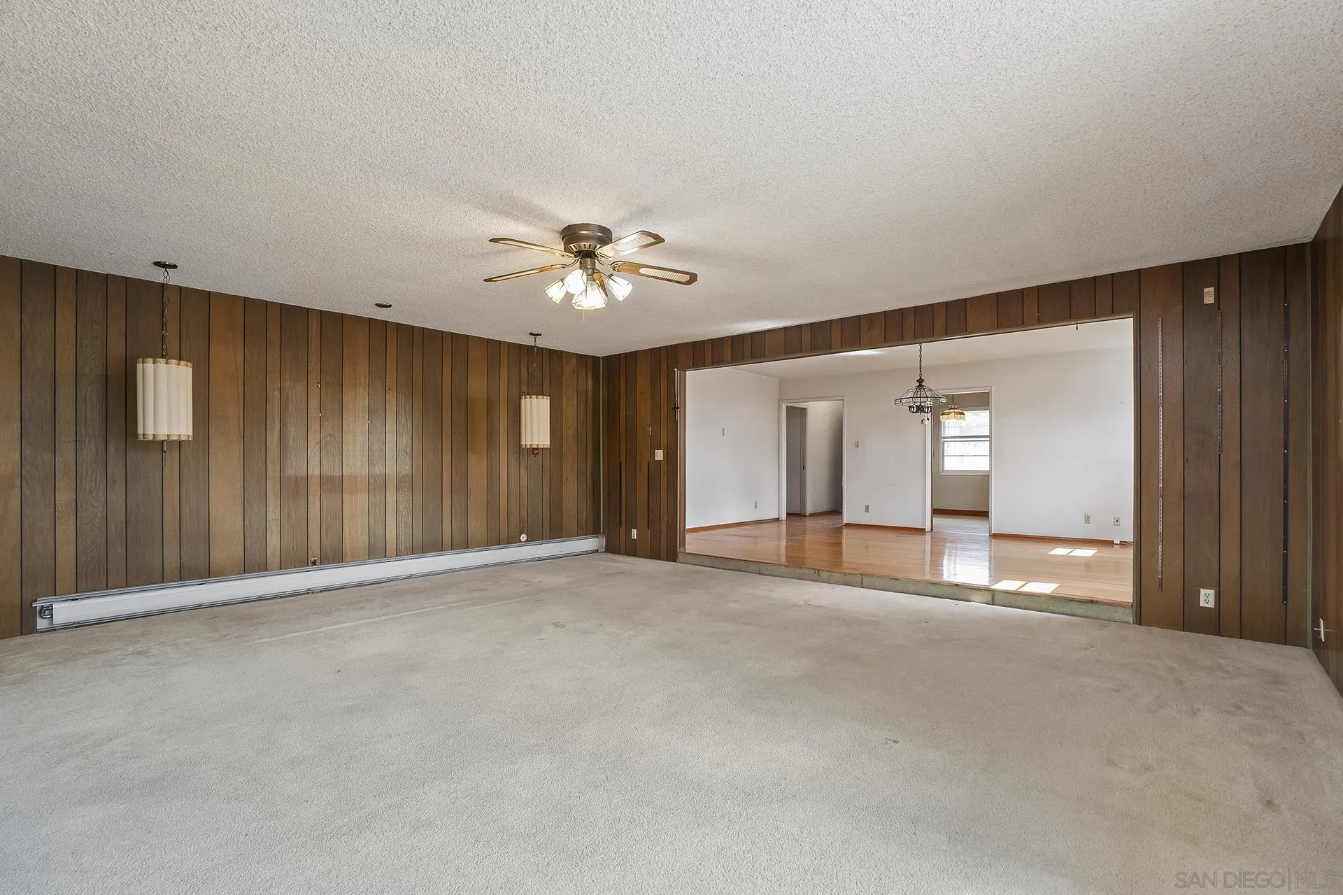 https://cdn.realtyfeed.com/cdn/127/260005391/5d4d182c452c479e32643e19df87d27b.webp