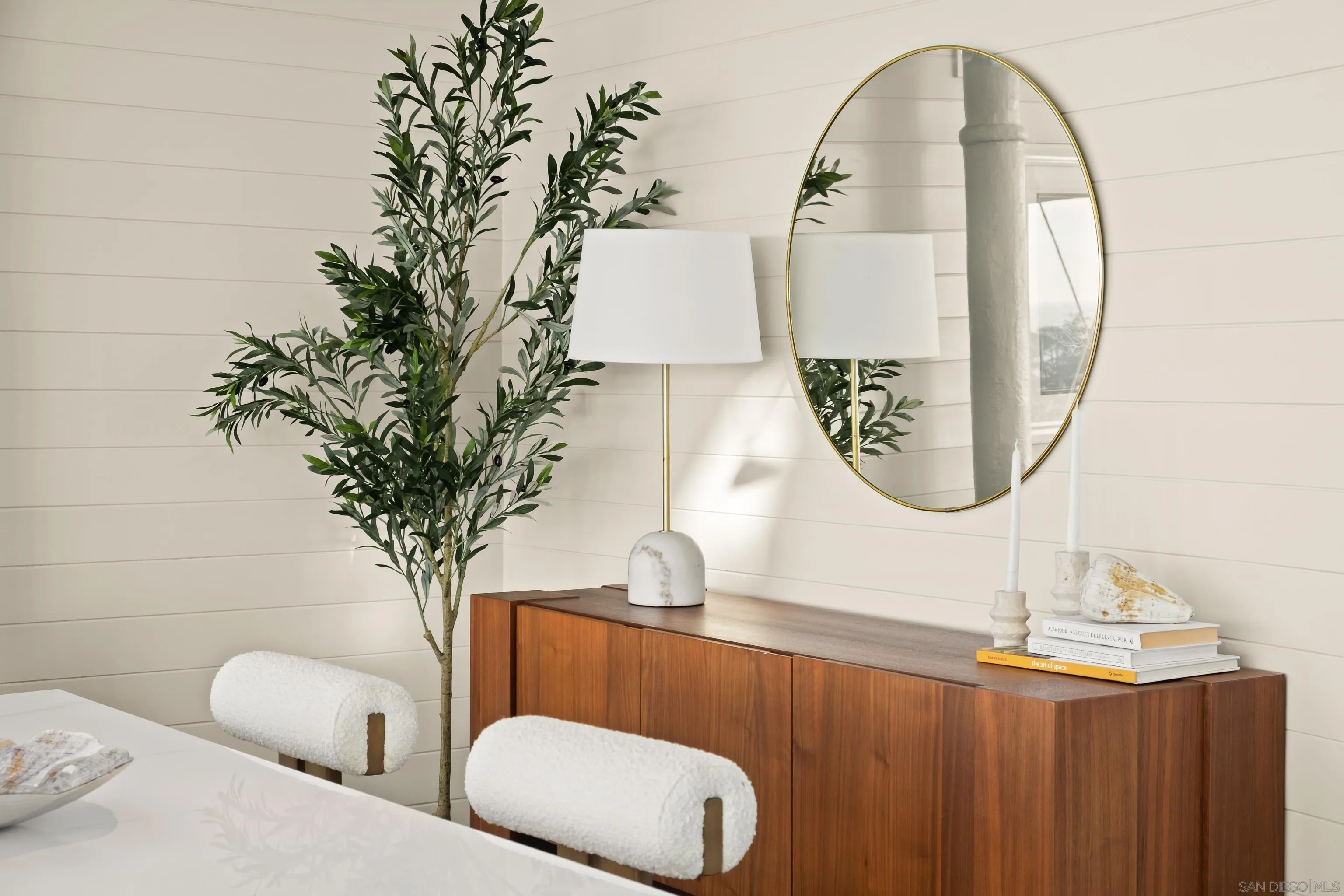 https://cdn.realtyfeed.com/cdn/127/260005394/08836073d76991cd796de22a040864e3.webp