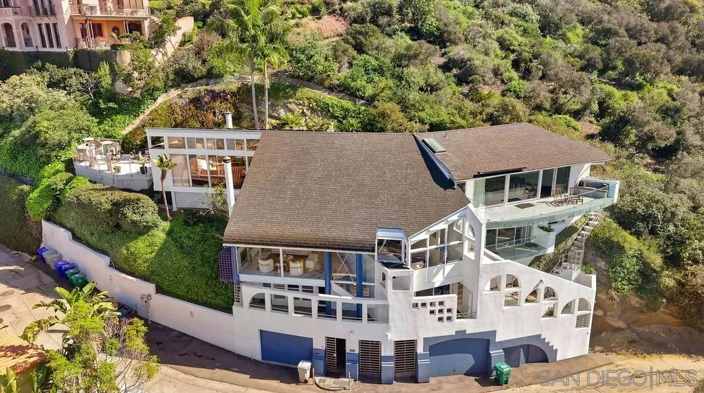 https://cdn.realtyfeed.com/cdn/127/260005394/265382bc61efc02f873991cd8799a510.webp