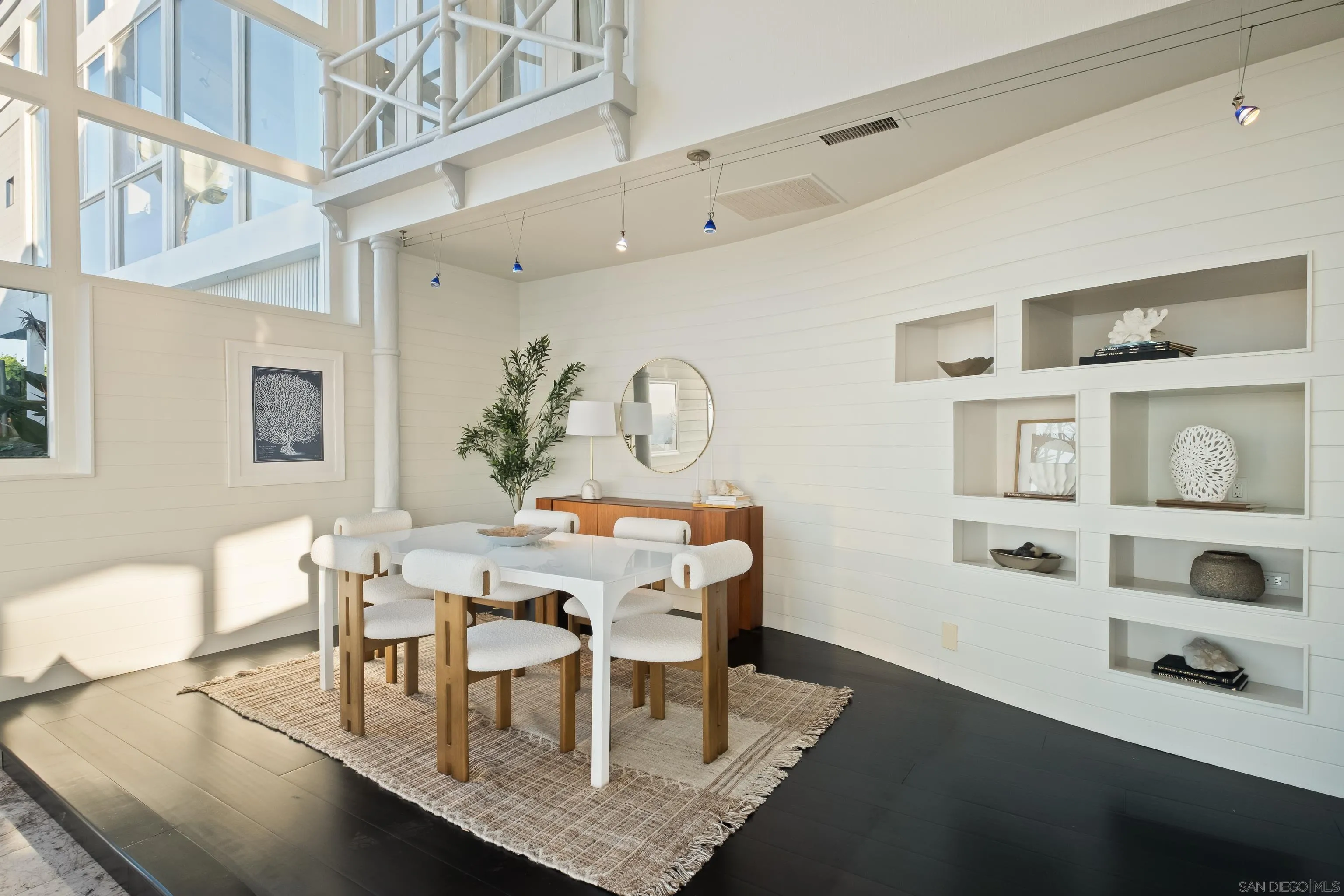 https://cdn.realtyfeed.com/cdn/127/260005394/baac13120b37999deddd28caf227ad93.webp
