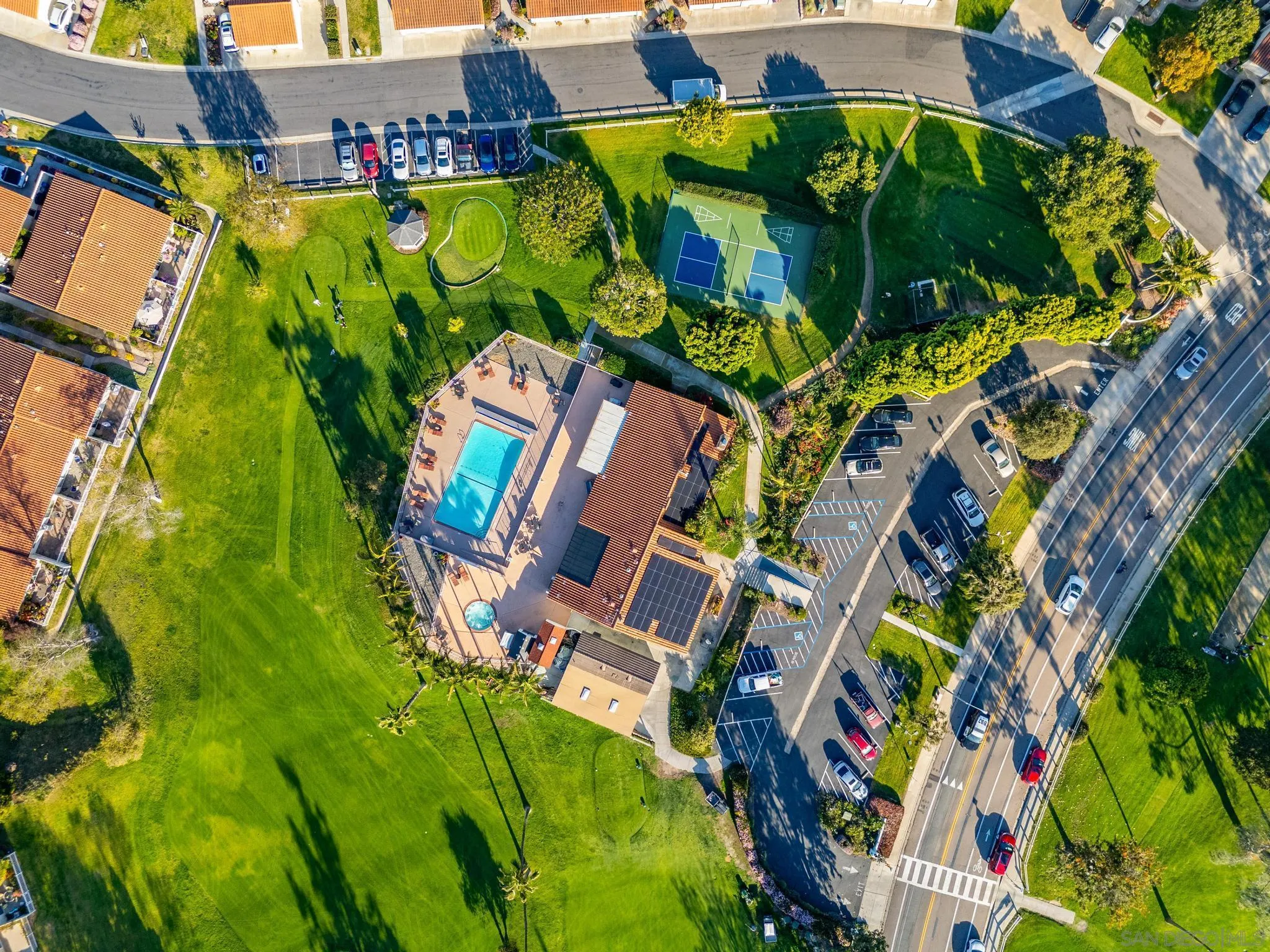 https://cdn.realtyfeed.com/cdn/127/260005398/2e6393cc58ce266552d93455a5cd70a0.webp