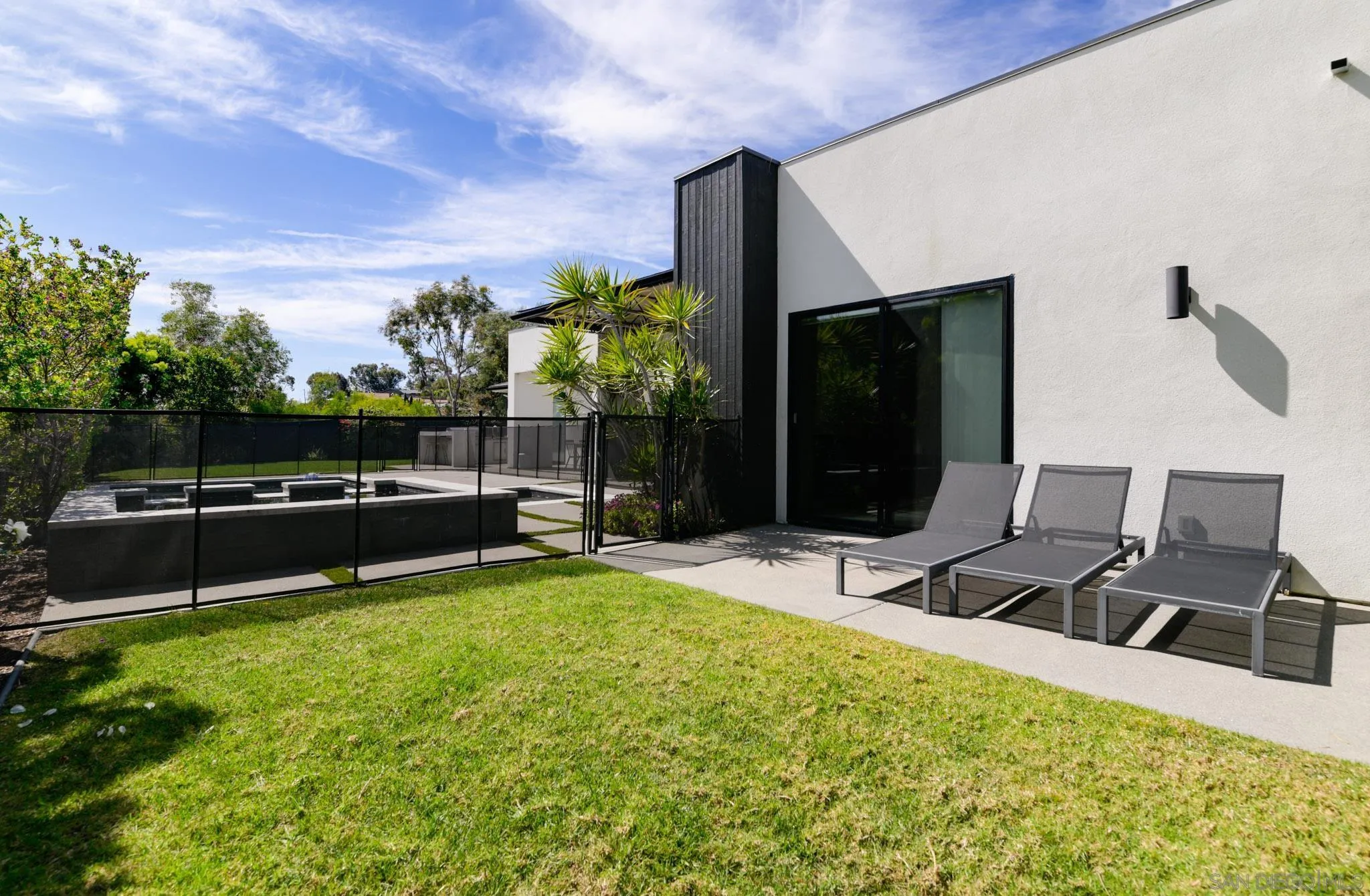 https://cdn.realtyfeed.com/cdn/127/260005405/779d1f2c4de75a4377775aac295fc97d.webp