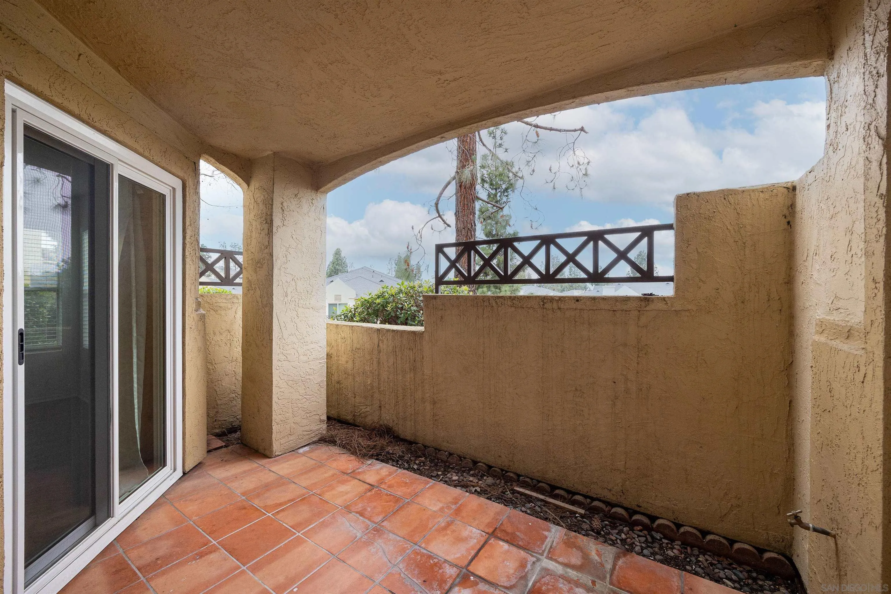 2063 Lakeridge Circle UNIT 101, Chula Vista, CA, 91913