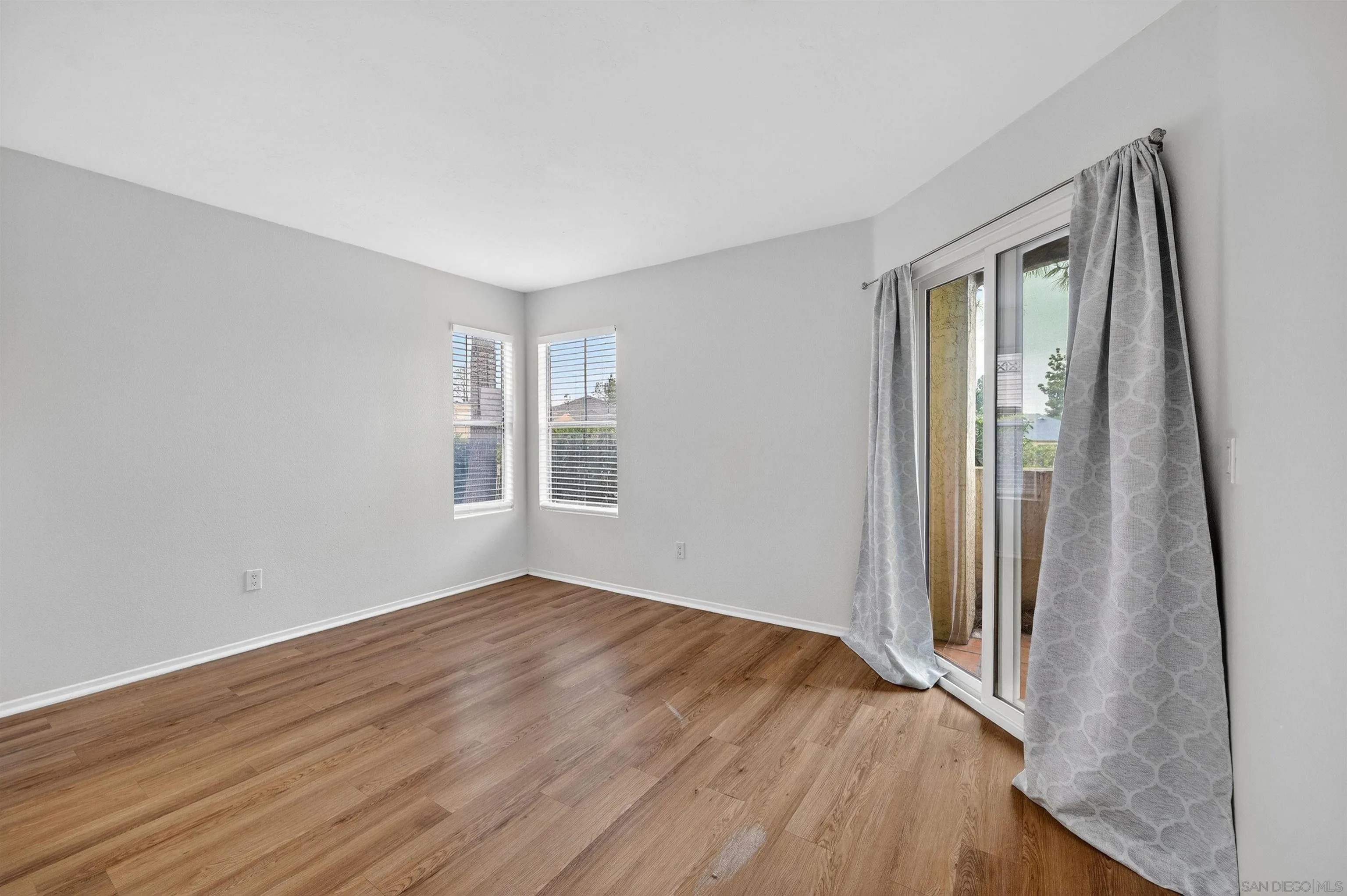 2063 Lakeridge Circle UNIT 101, Chula Vista, CA, 91913