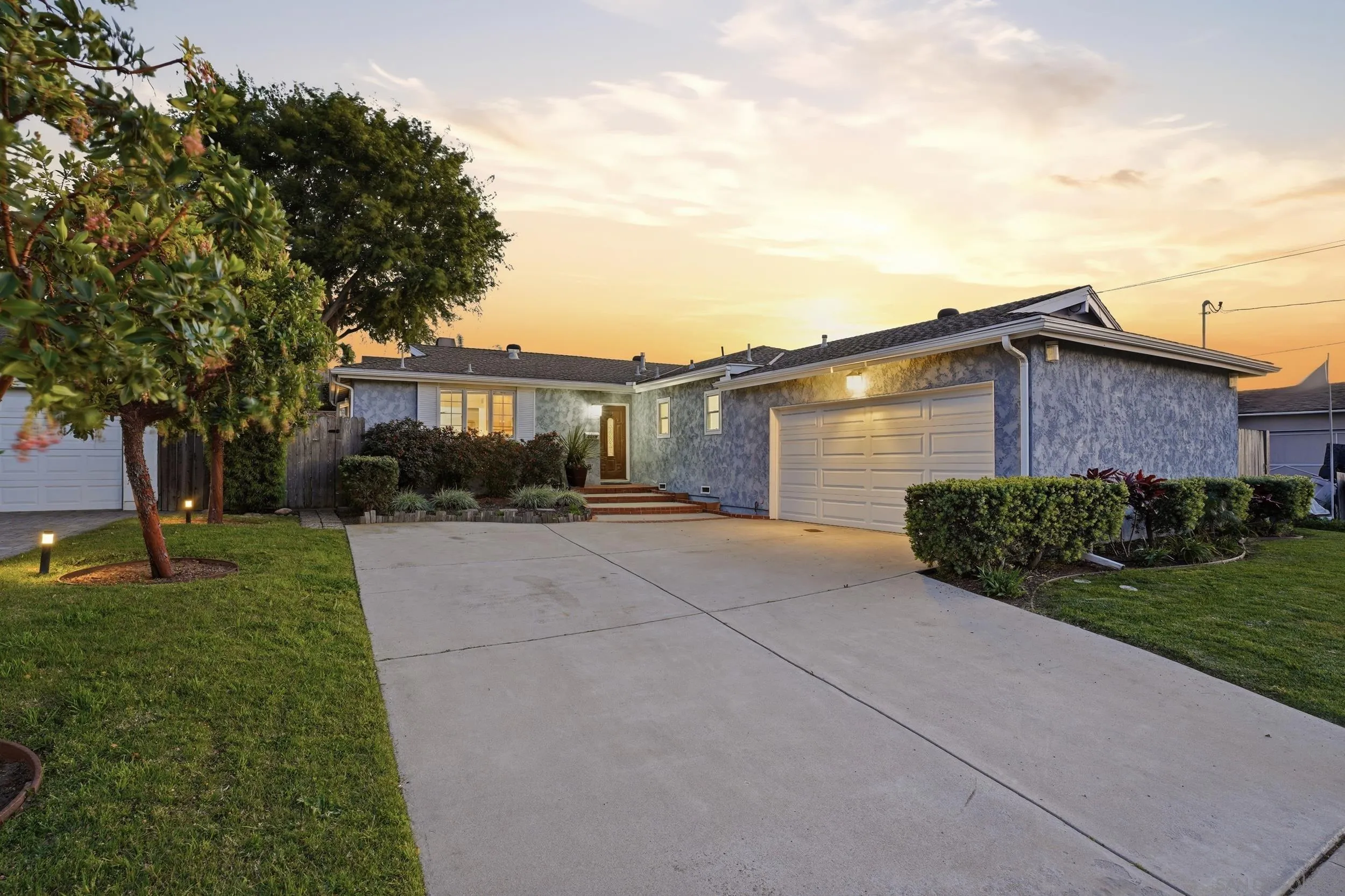 https://cdn.realtyfeed.com/cdn/127/260005409/2654338a03a5a0dd9dc1467700405352.webp