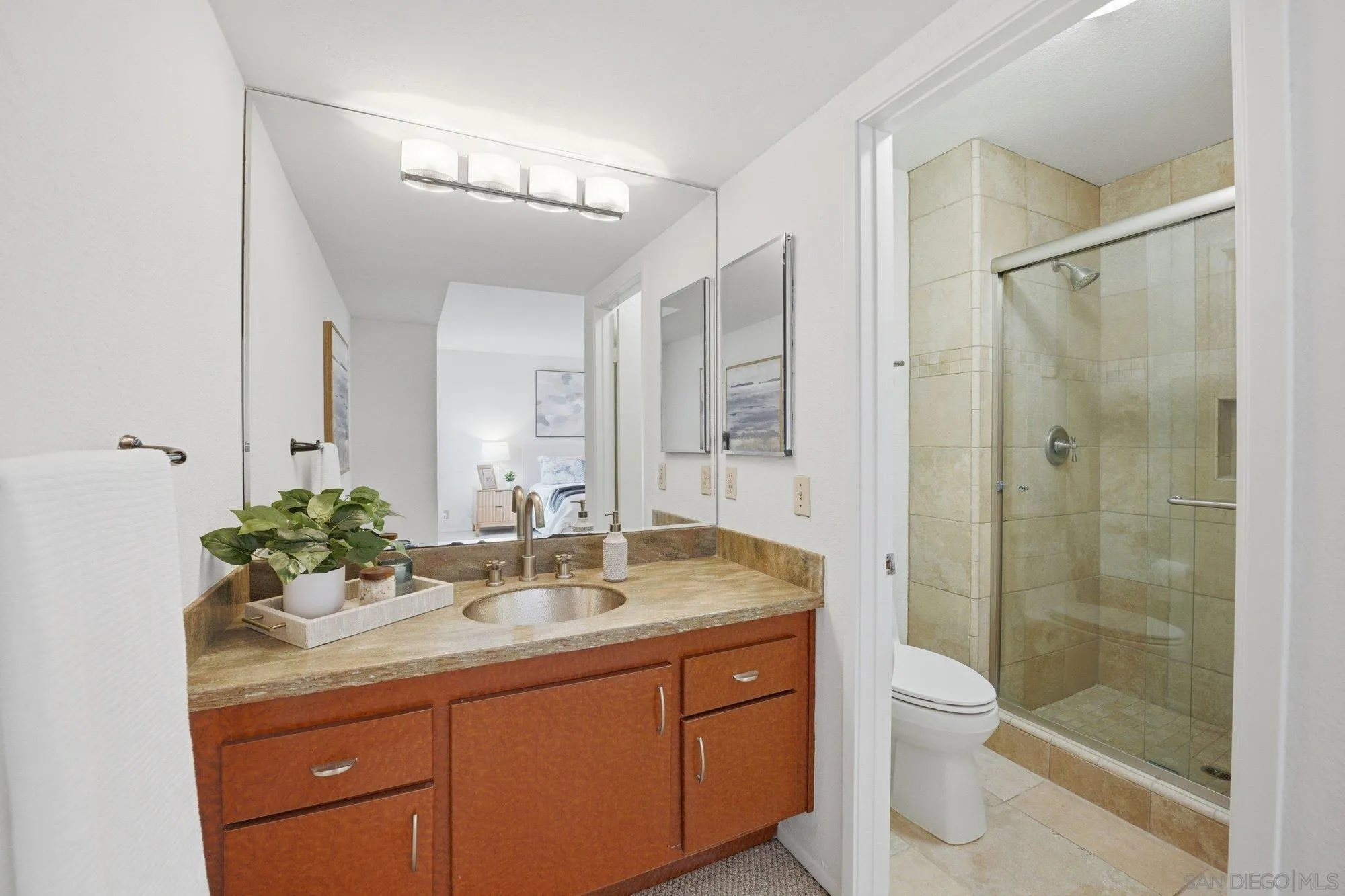 https://cdn.realtyfeed.com/cdn/127/260005410/0192a042d50701243b6c1a81ffd6c758.webp