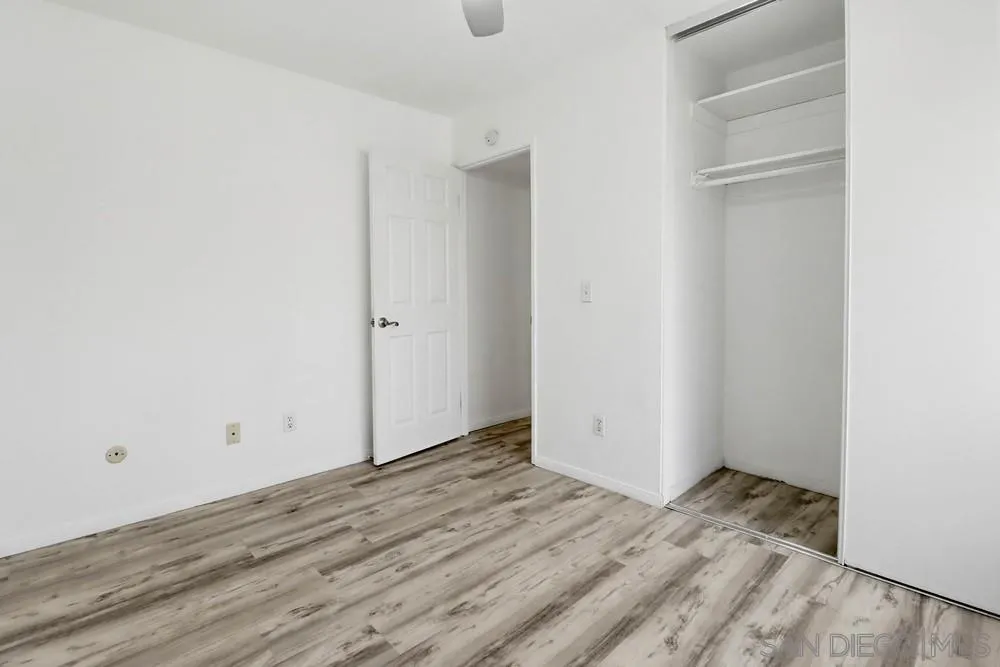 https://cdn.realtyfeed.com/cdn/127/260005427/33b227df7d8a4bc54263999b4c019b9b.webp