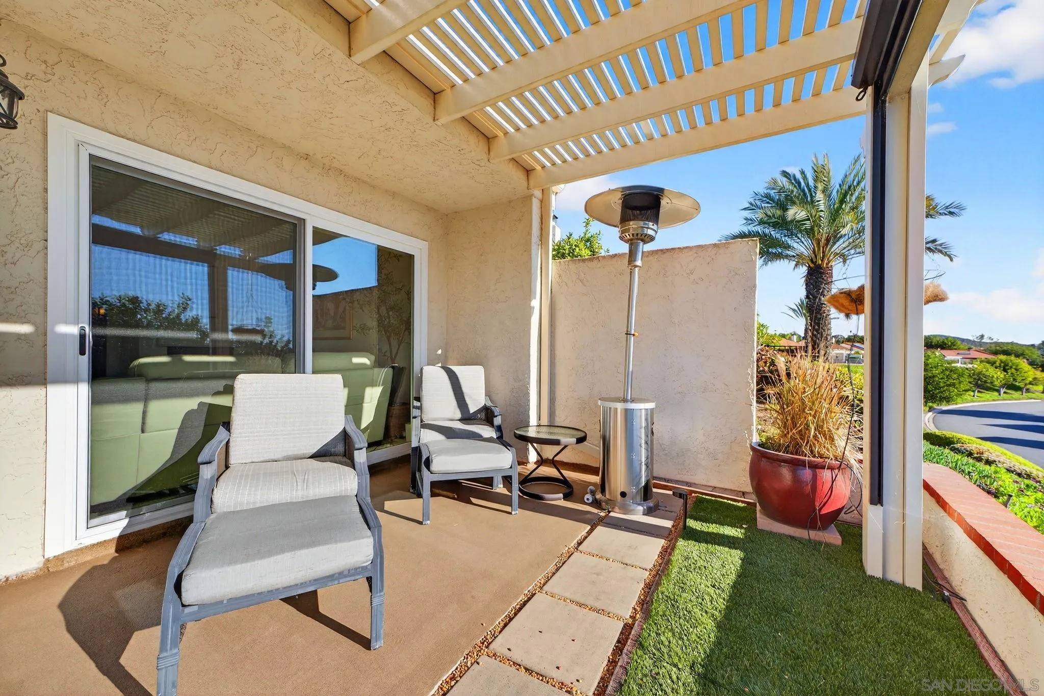 https://cdn.realtyfeed.com/cdn/127/260005433/184cd792fbbe03c7a6429e201423f515.webp