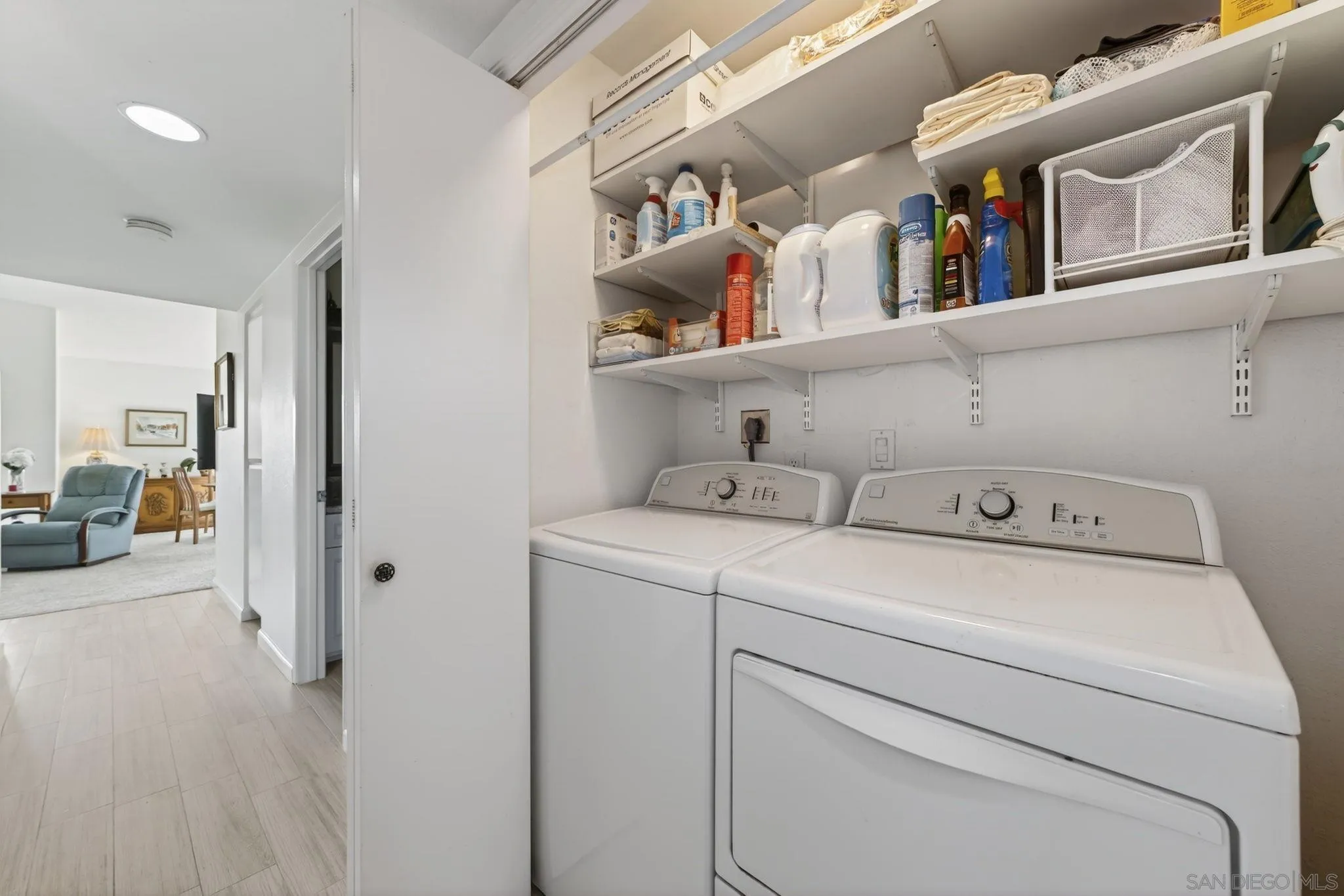 https://cdn.realtyfeed.com/cdn/127/260005433/3760baa064806db23c1391e56eaf7949.webp