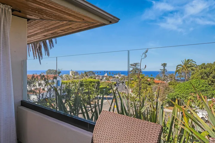 7651 COUNTRY CLUB DRIVE, LA JOLLA, CA 92037  Photo 18