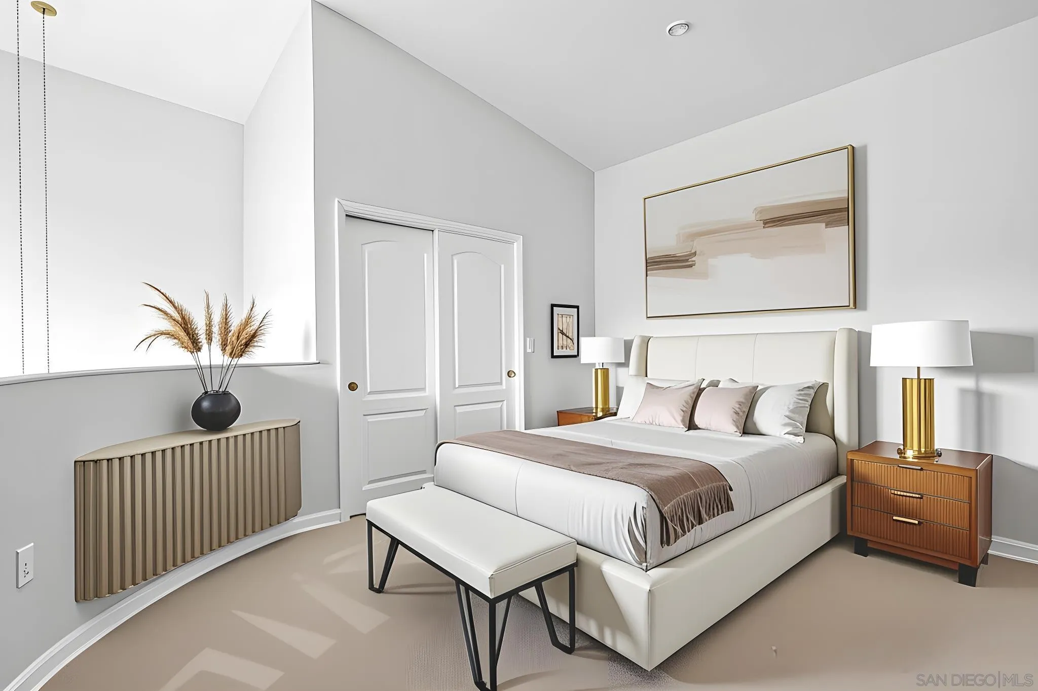 https://cdn.realtyfeed.com/cdn/127/260005440/19e557f3bf0631d38a7b7112beb59a2c.webp