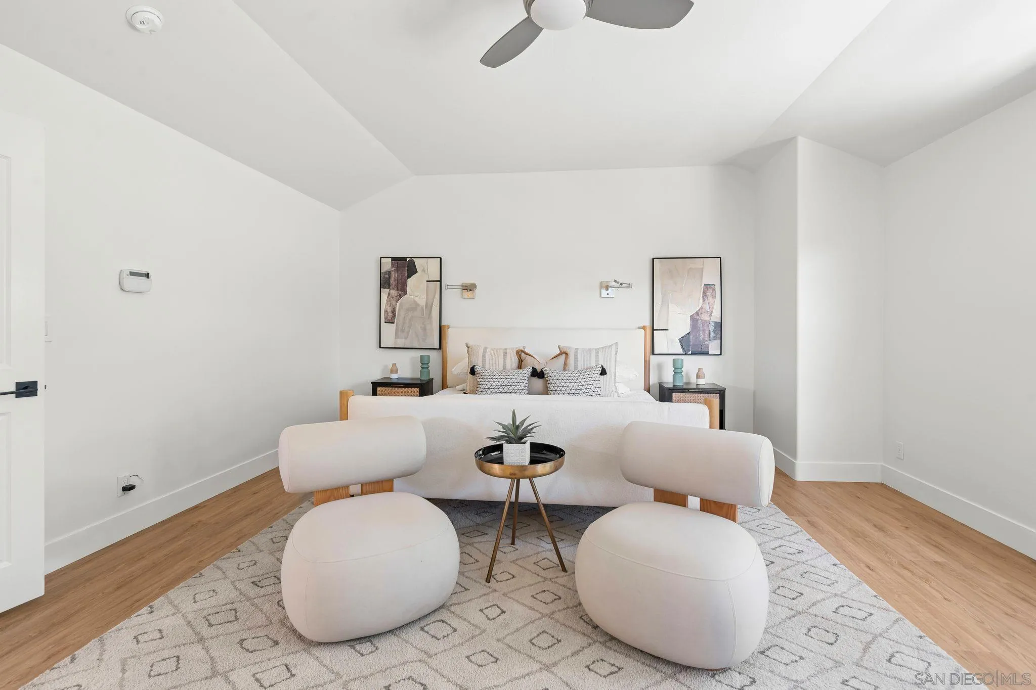 https://cdn.realtyfeed.com/cdn/127/260005458/a50fd6104e144c85fb357eac9baf6eb6.webp