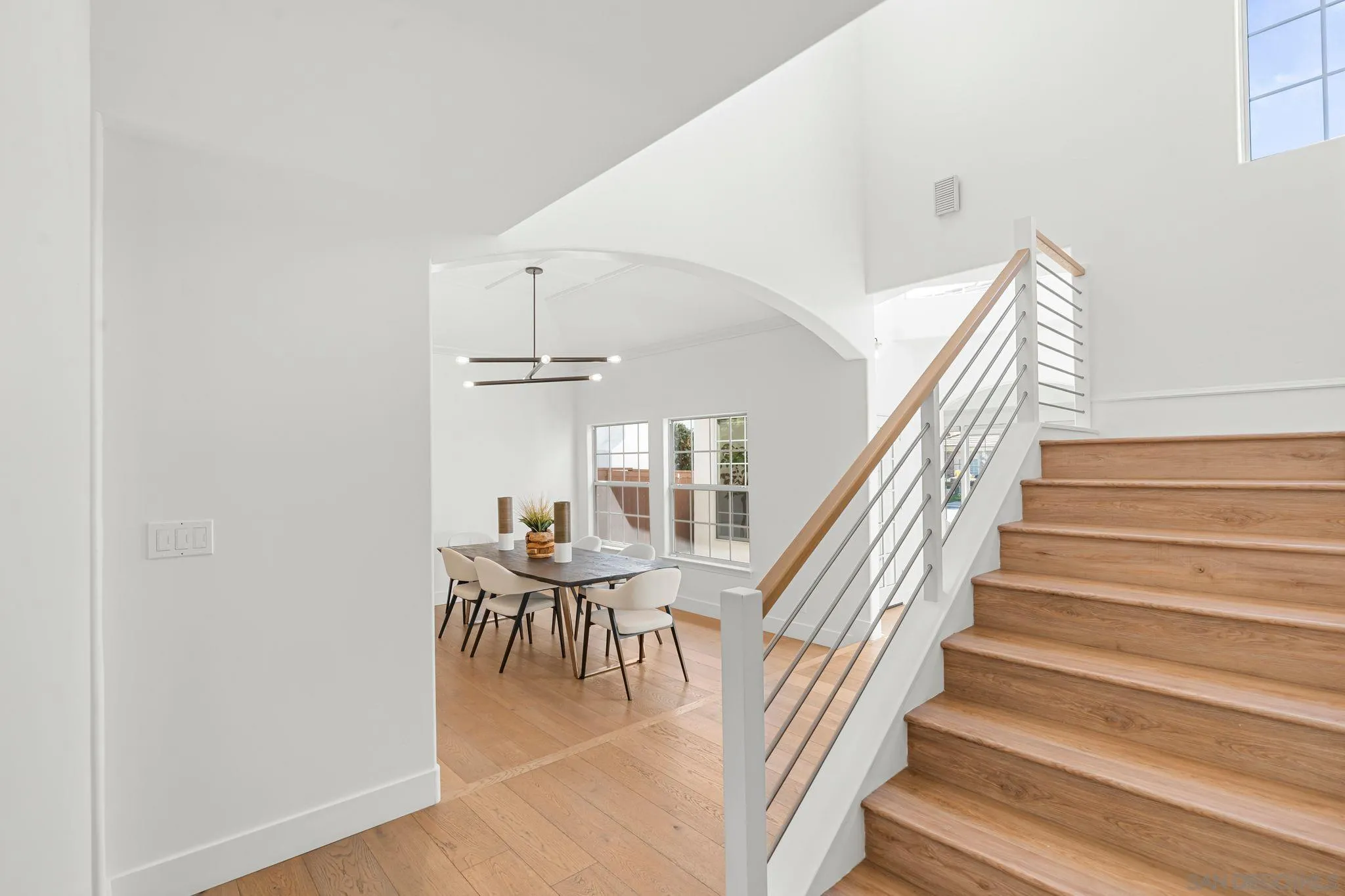 https://cdn.realtyfeed.com/cdn/127/260005458/f113ad9ab556a346a827c18861c21240.webp