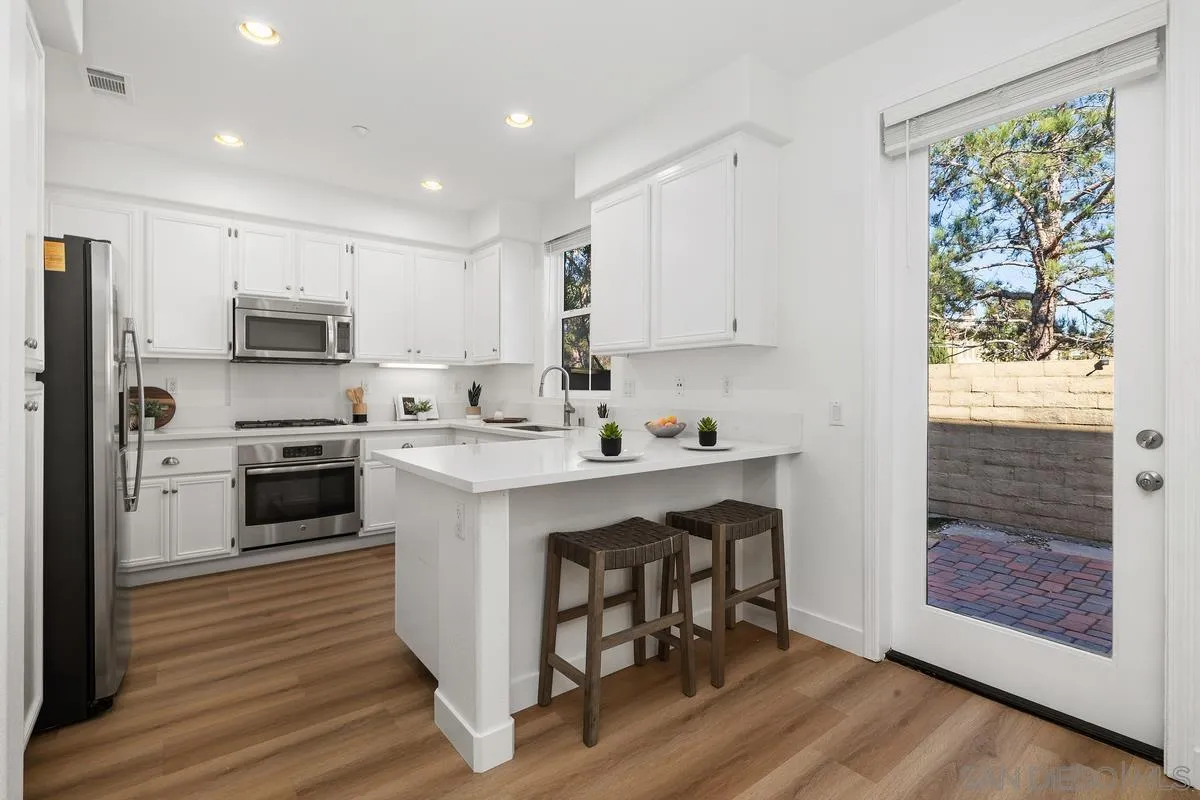 https://cdn.realtyfeed.com/cdn/127/260005463/9748dda7141e016f525667487afbf4d0.webp