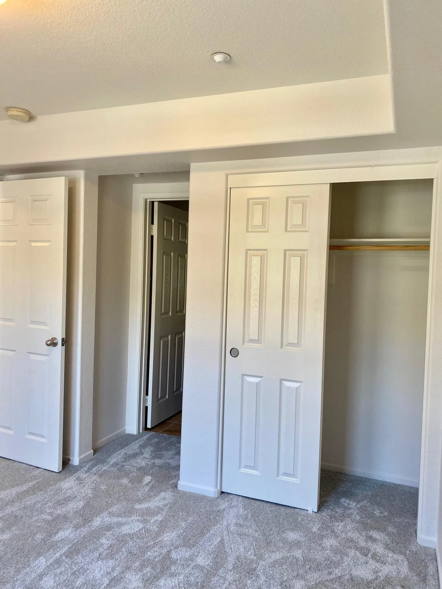 https://cdn.realtyfeed.com/cdn/127/260005464/80d166754ae0f069579c2fb51516975c.webp