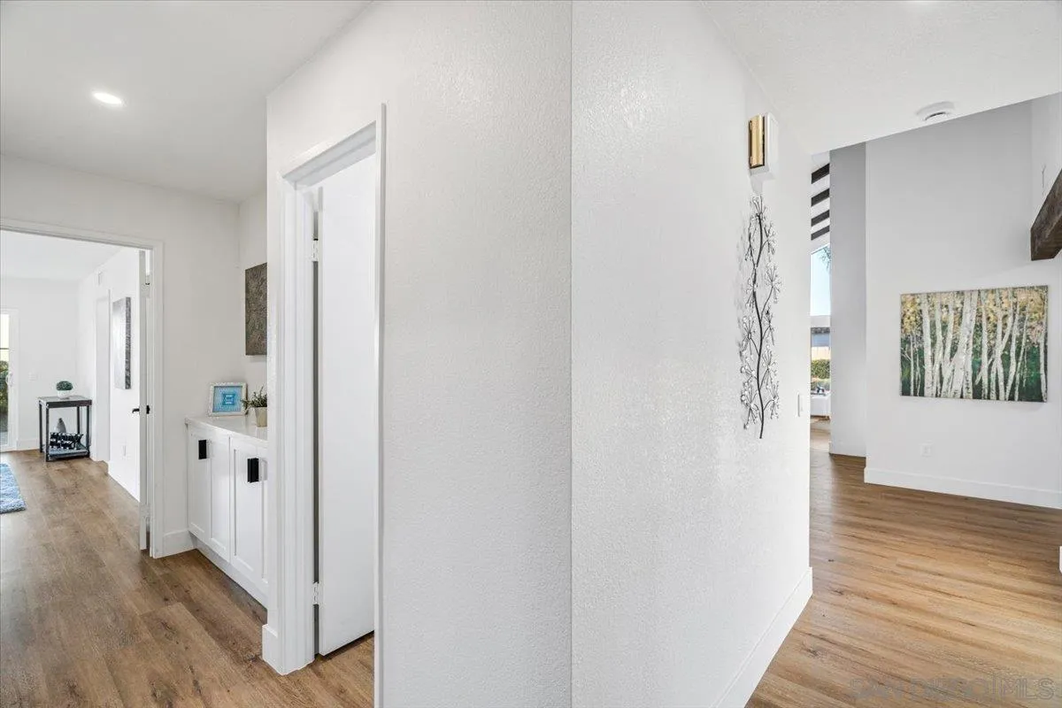 https://cdn.realtyfeed.com/cdn/127/260005465/068b185fba4edc2a914302c2c2ec56d6.webp
