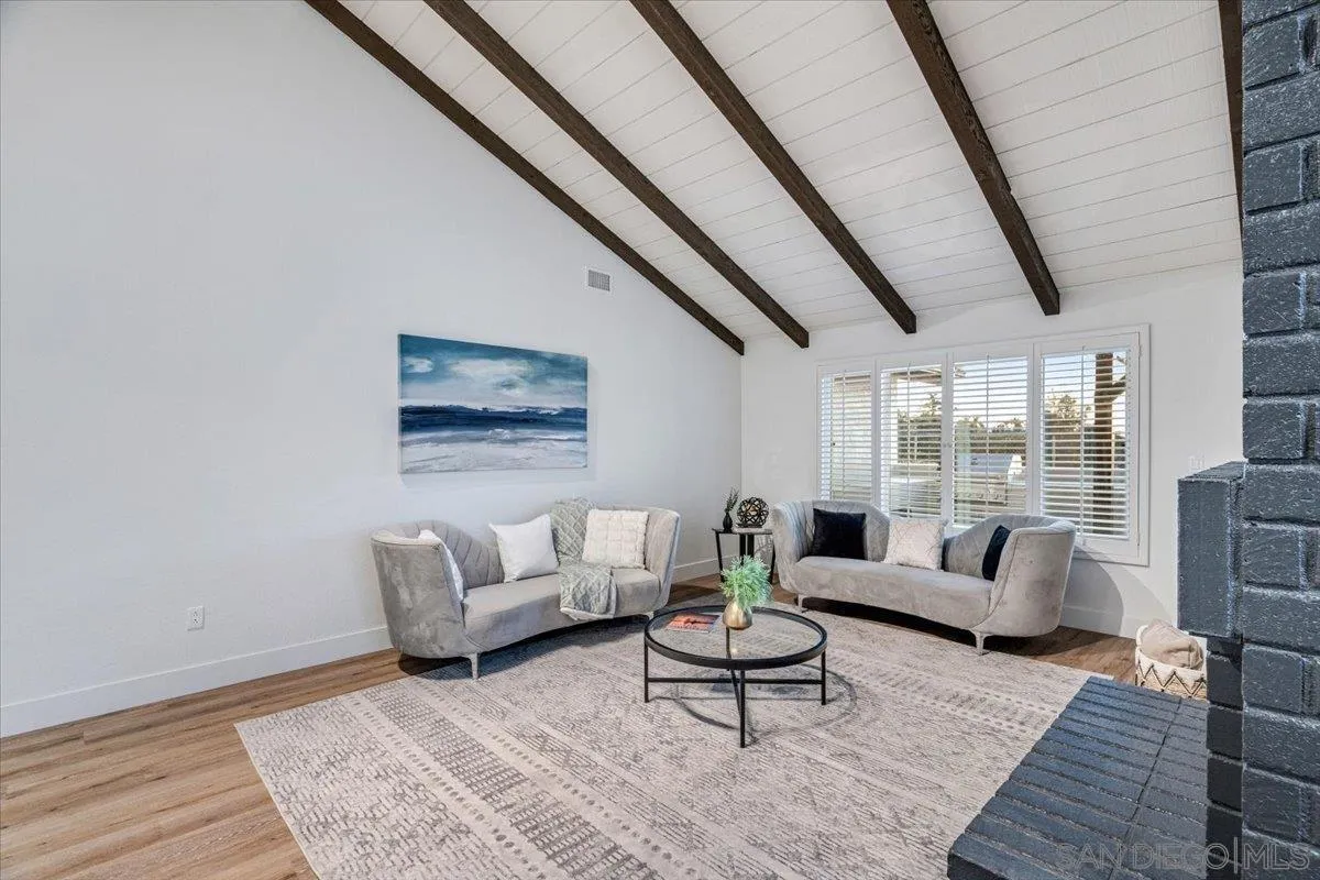 https://cdn.realtyfeed.com/cdn/127/260005465/3a6922801c38957cdff11ef53520b6cf.webp