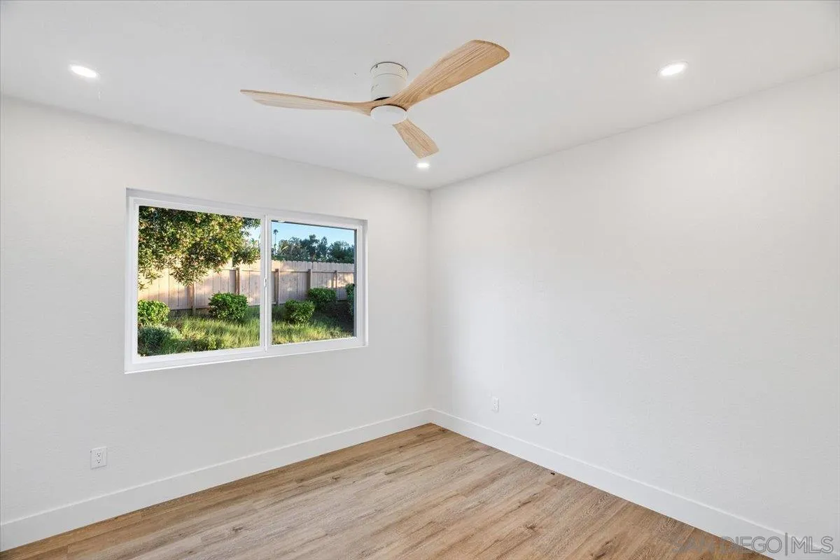 https://cdn.realtyfeed.com/cdn/127/260005465/77037f3e56d80677317ff2544ec527b8.webp