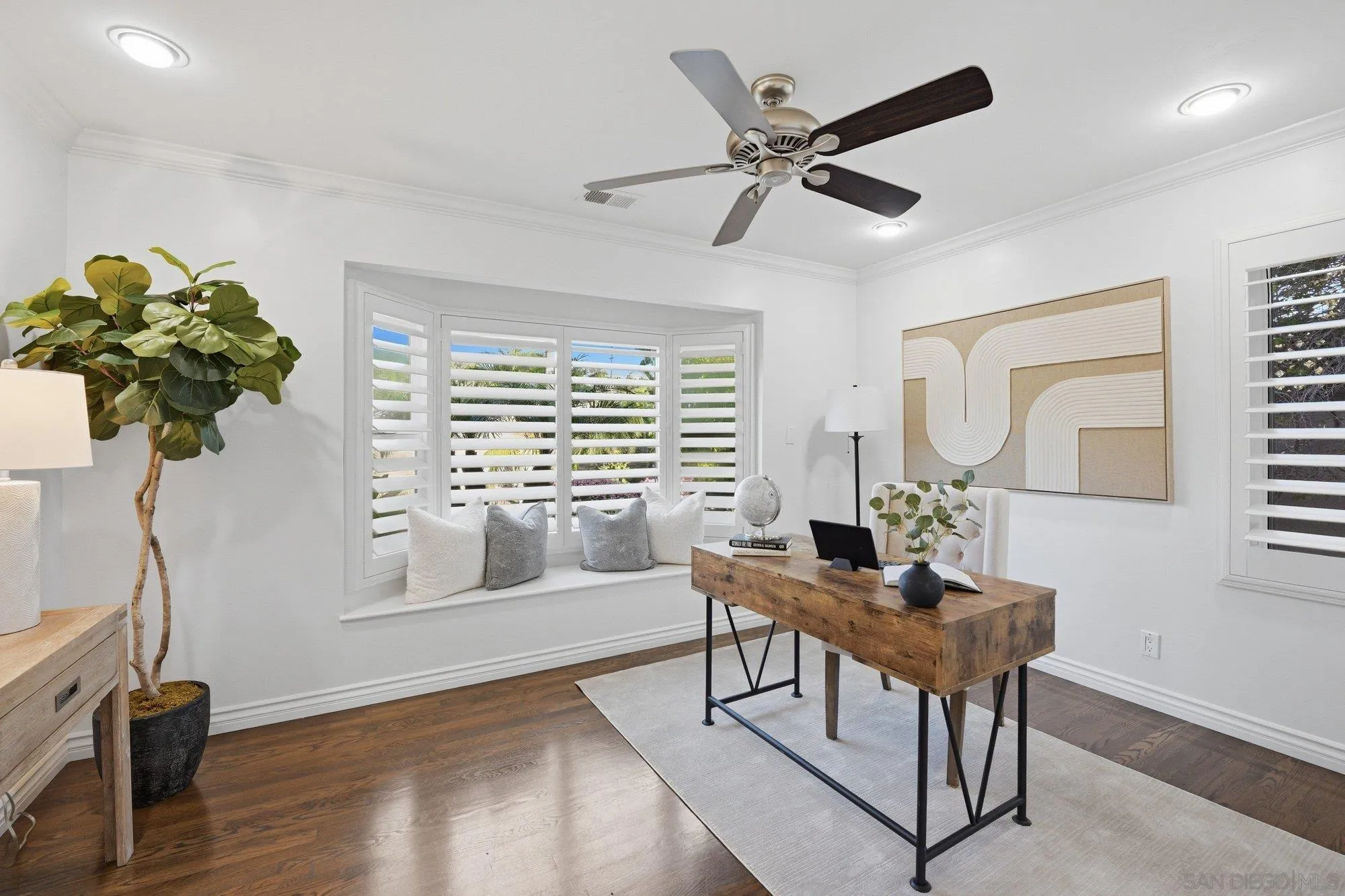 https://cdn.realtyfeed.com/cdn/127/260005466/02d06766c144356956ba31671eea1b6b.webp