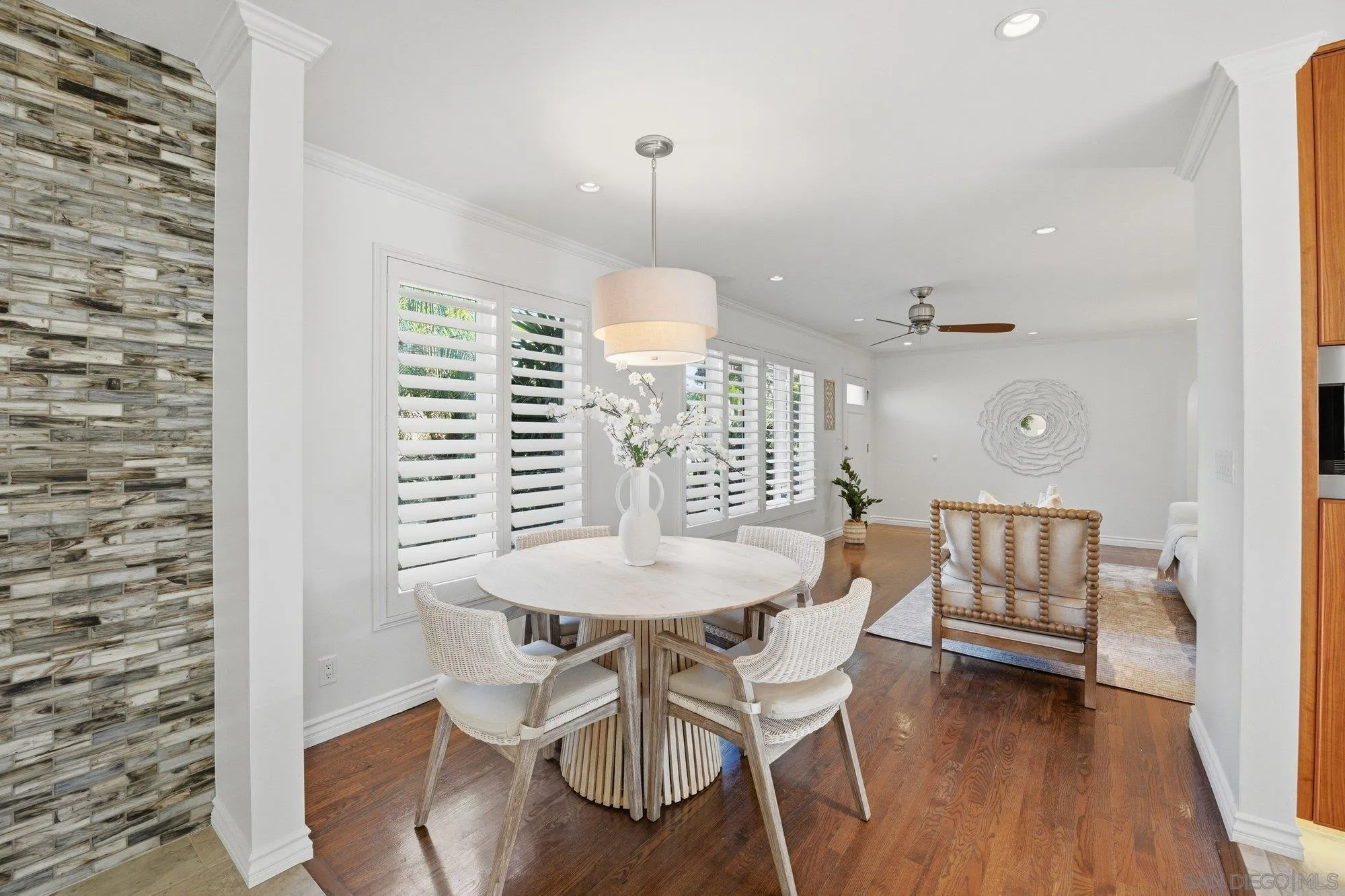 https://cdn.realtyfeed.com/cdn/127/260005466/a3f201013396276c3c4d06d50e48a65b.webp