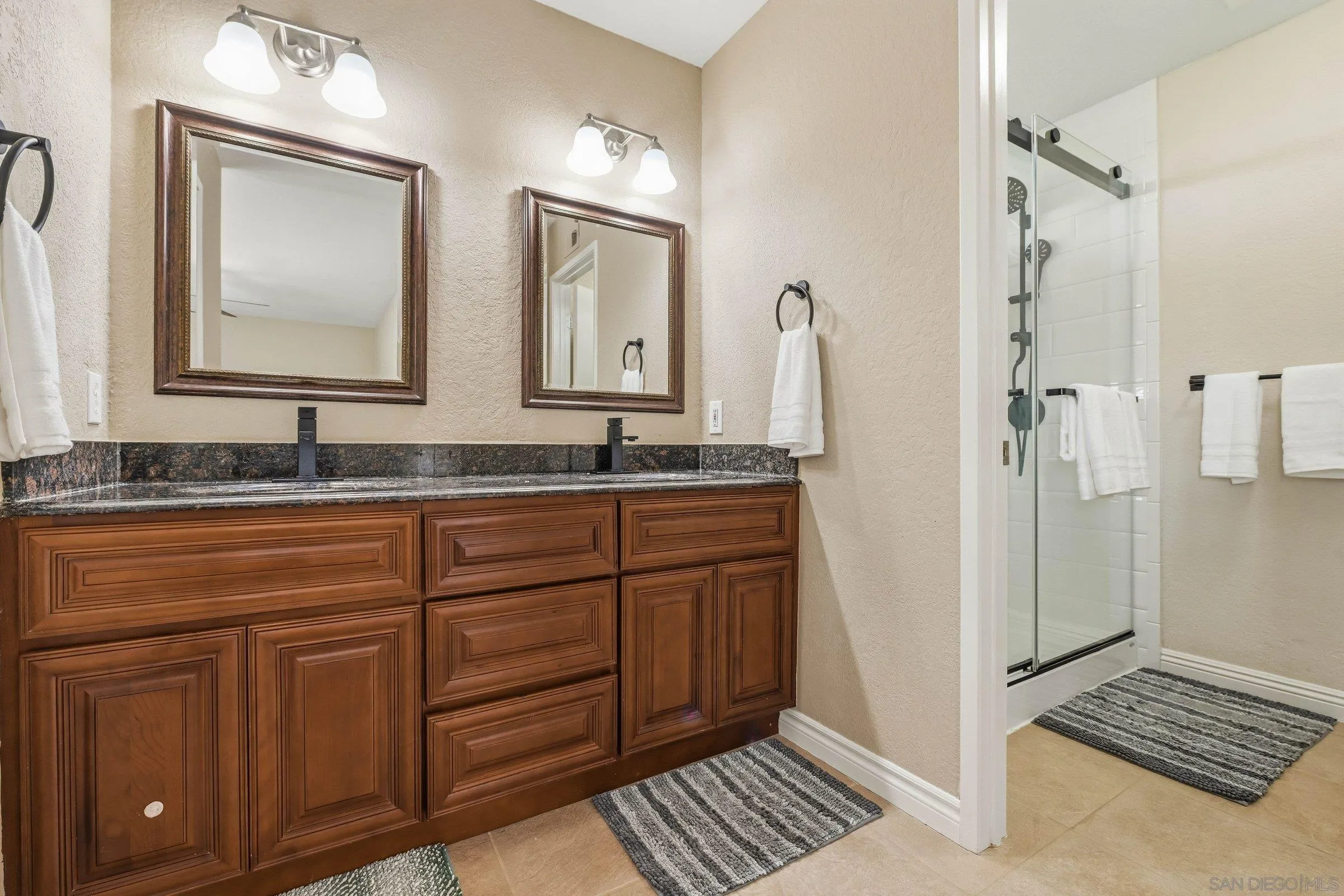 https://cdn.realtyfeed.com/cdn/127/260005468/074bb27d3a622461d35b196ee31a84bf.webp