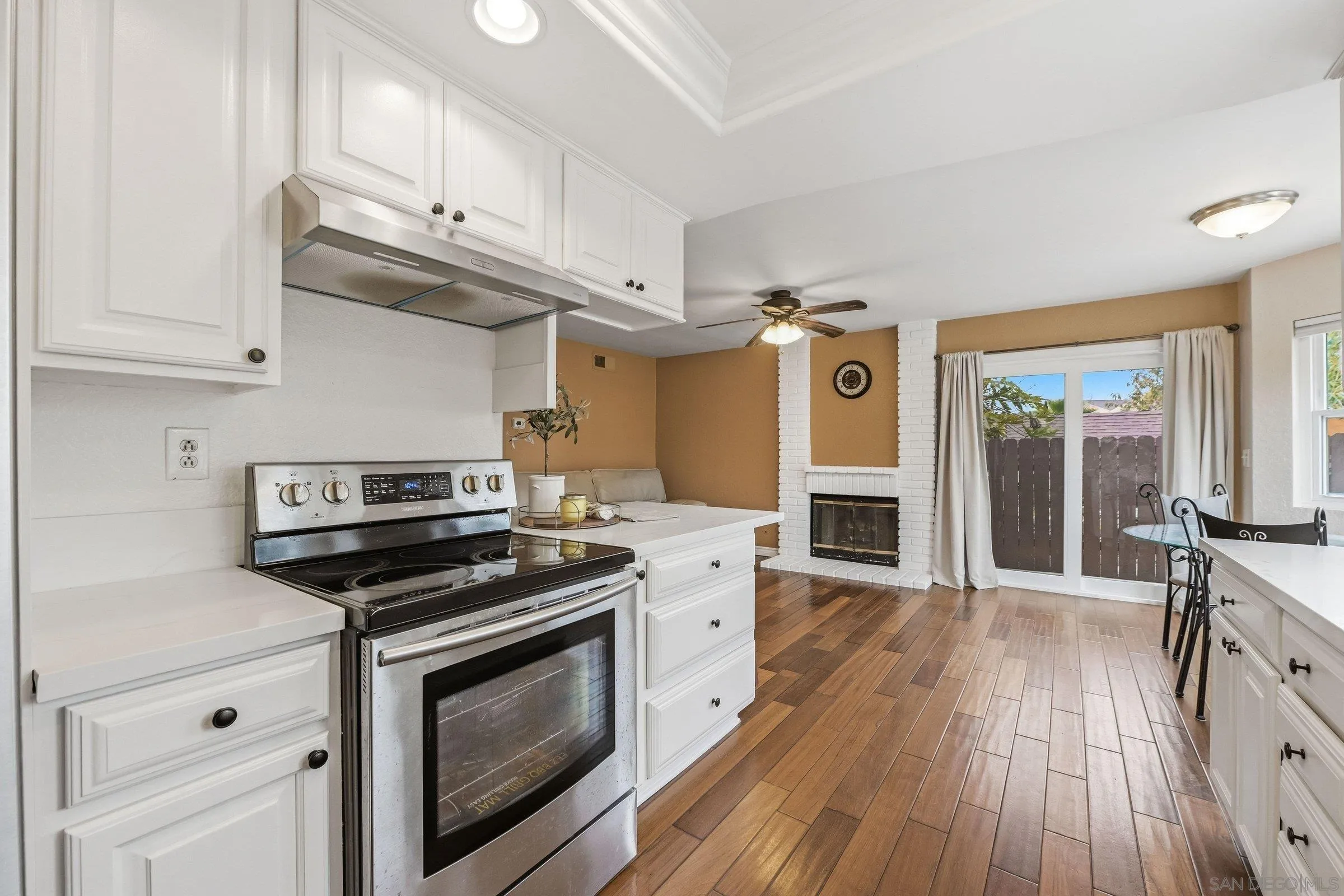 https://cdn.realtyfeed.com/cdn/127/260005468/435b59679880cb1a9eb88950fdf1758d.webp