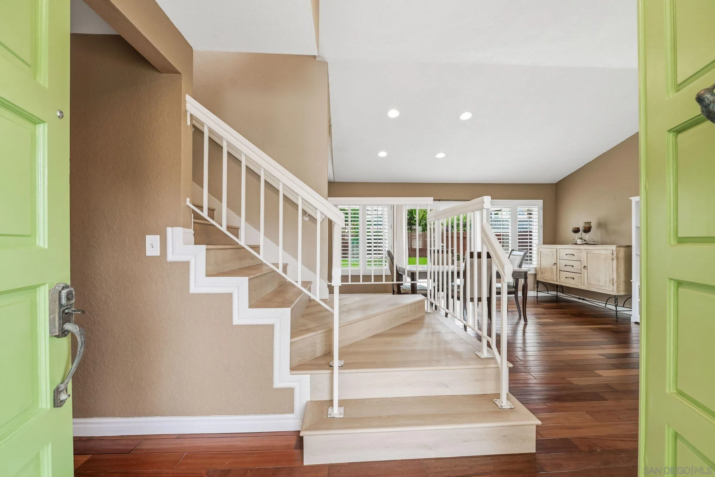 https://cdn.realtyfeed.com/cdn/127/260005468/ab45a045513f0b8b66910a30589877a0.webp